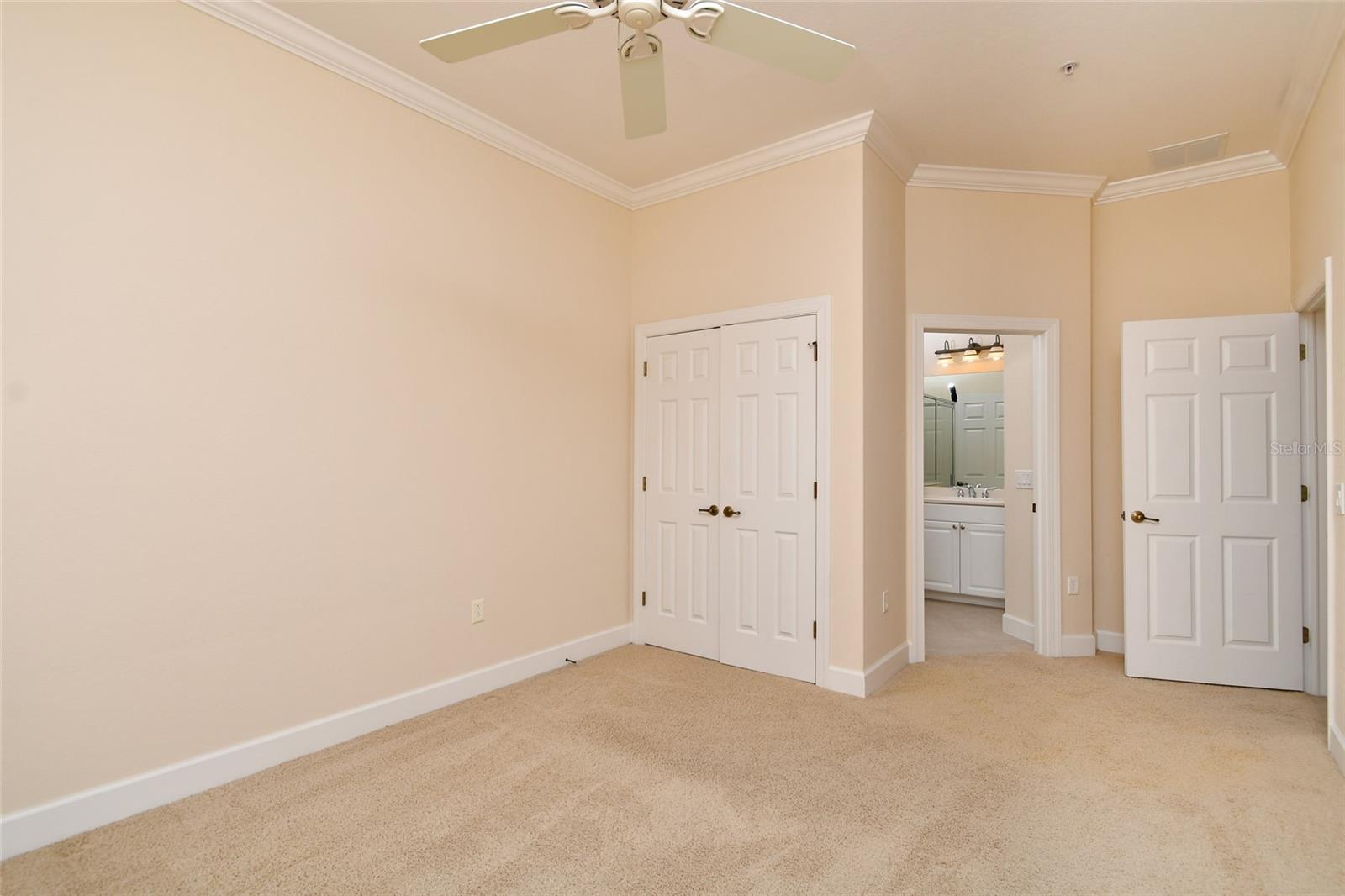 Image 11 of 55 For 8051 Players Cove Drive 202