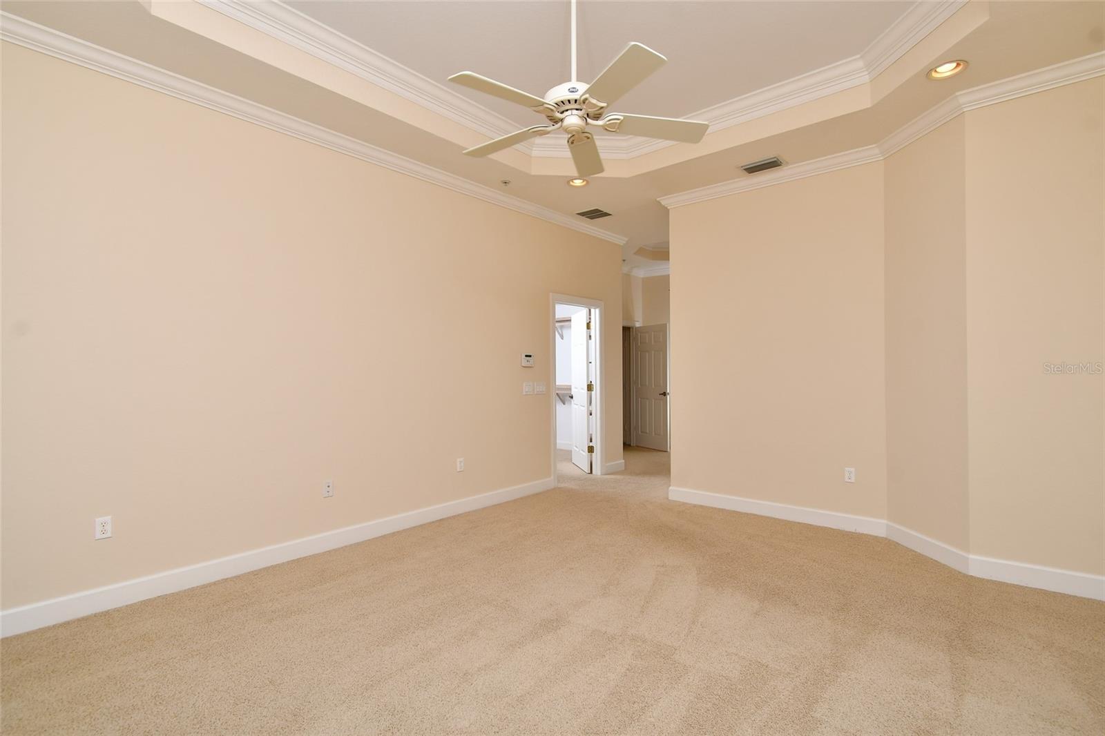 Image 18 of 55 For 8051 Players Cove Drive 202