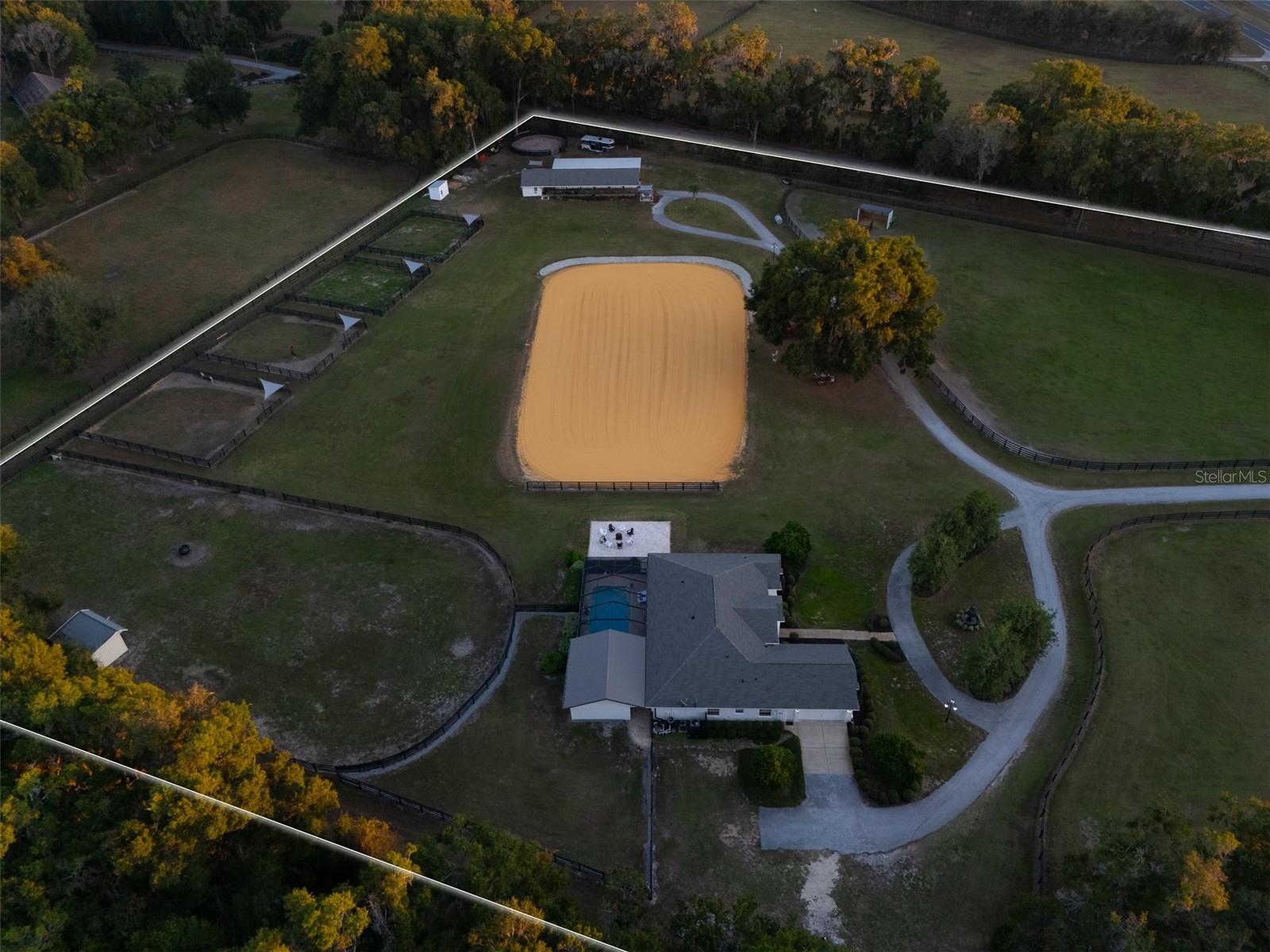 Image 2 of 40 For 14335 Us Highway 441