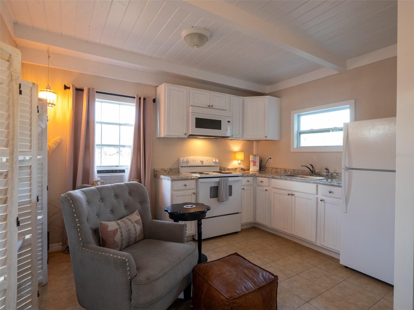 Image 34 of 40 For 14335 Us Highway 441