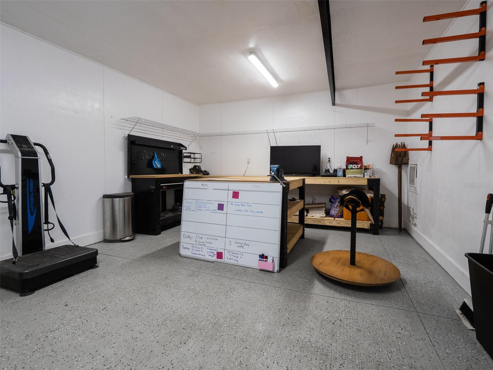 Image 38 of 40 For 14335 Us Highway 441