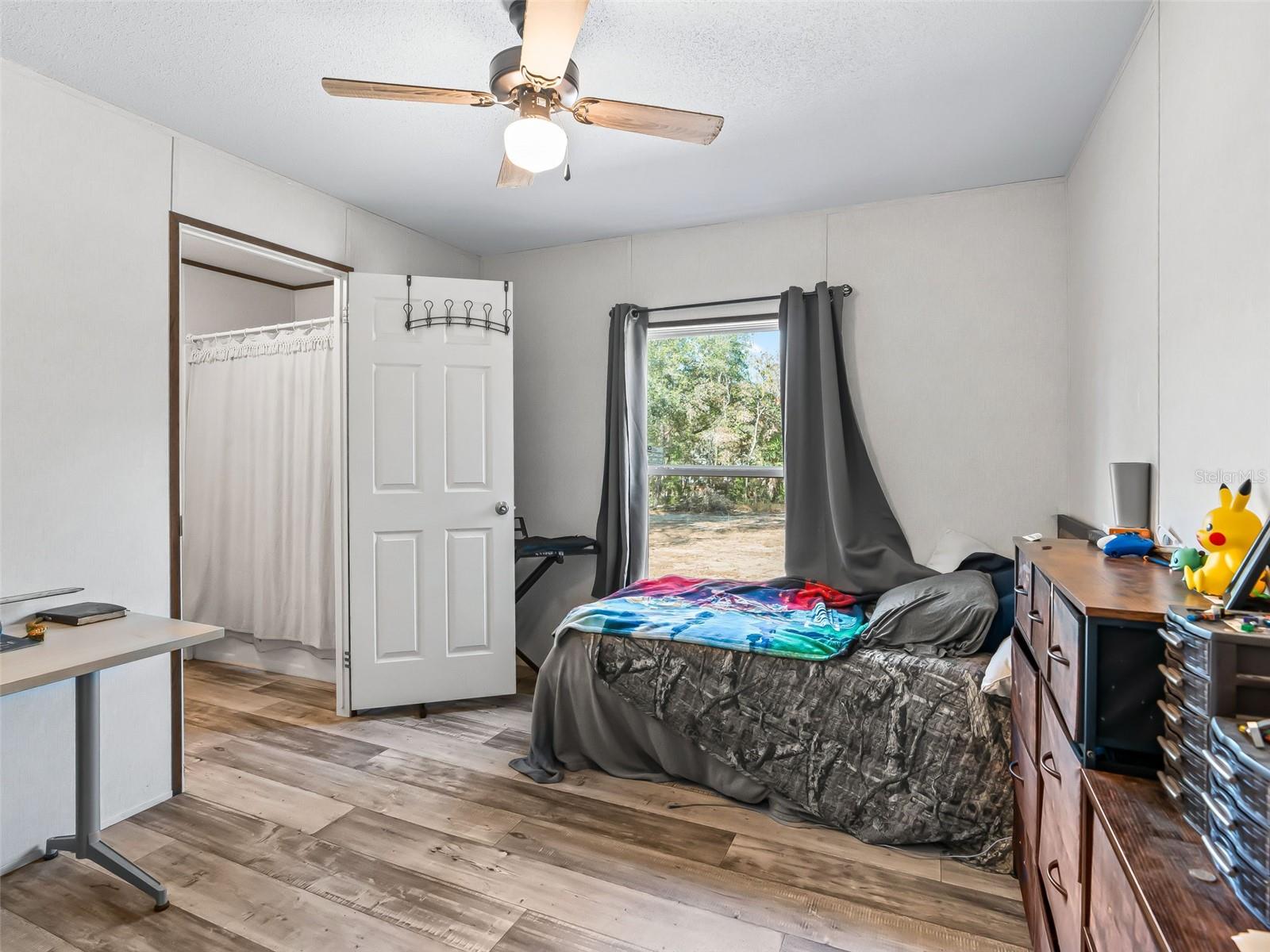 Image 24 of 38 For 16610 53rd Place