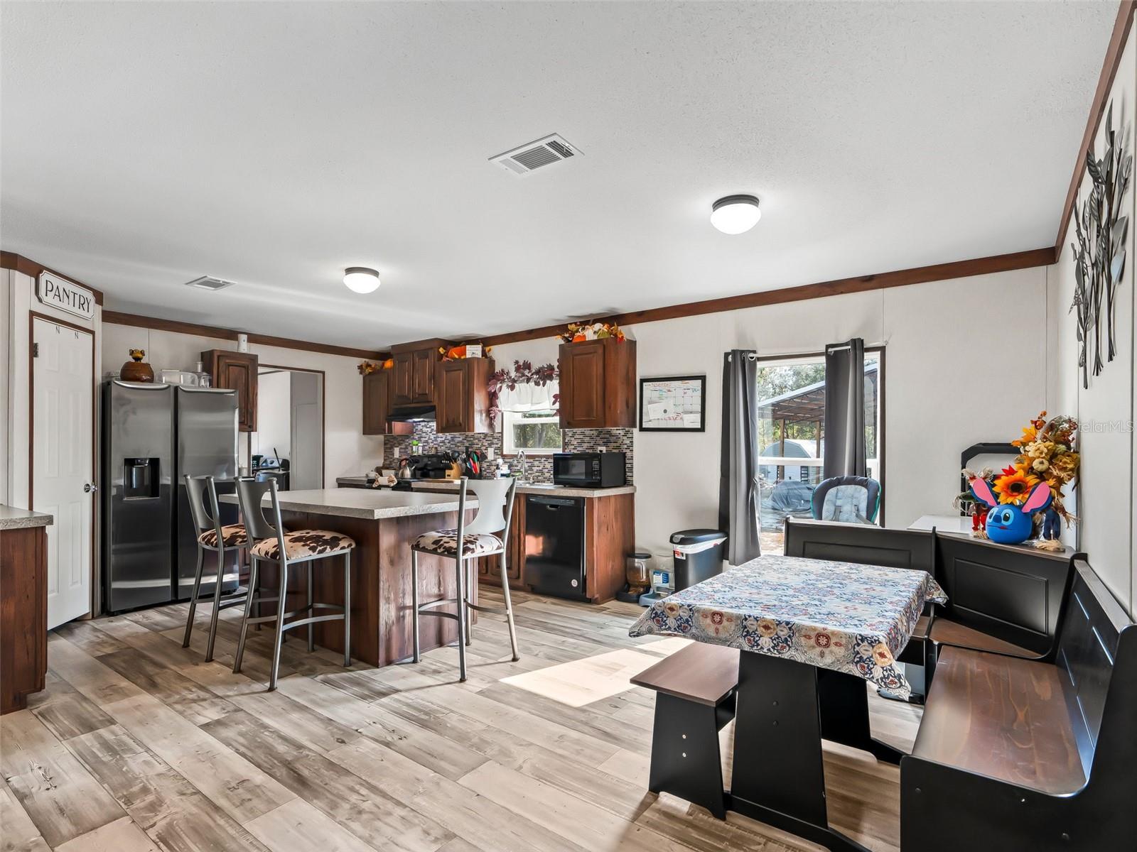 Image 6 of 38 For 16610 53rd Place