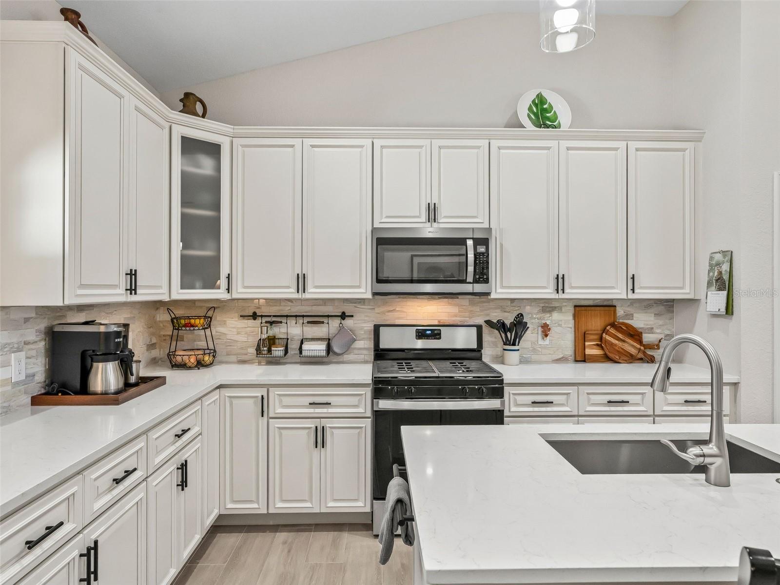 Image 15 of 54 For 4791 125th Loop