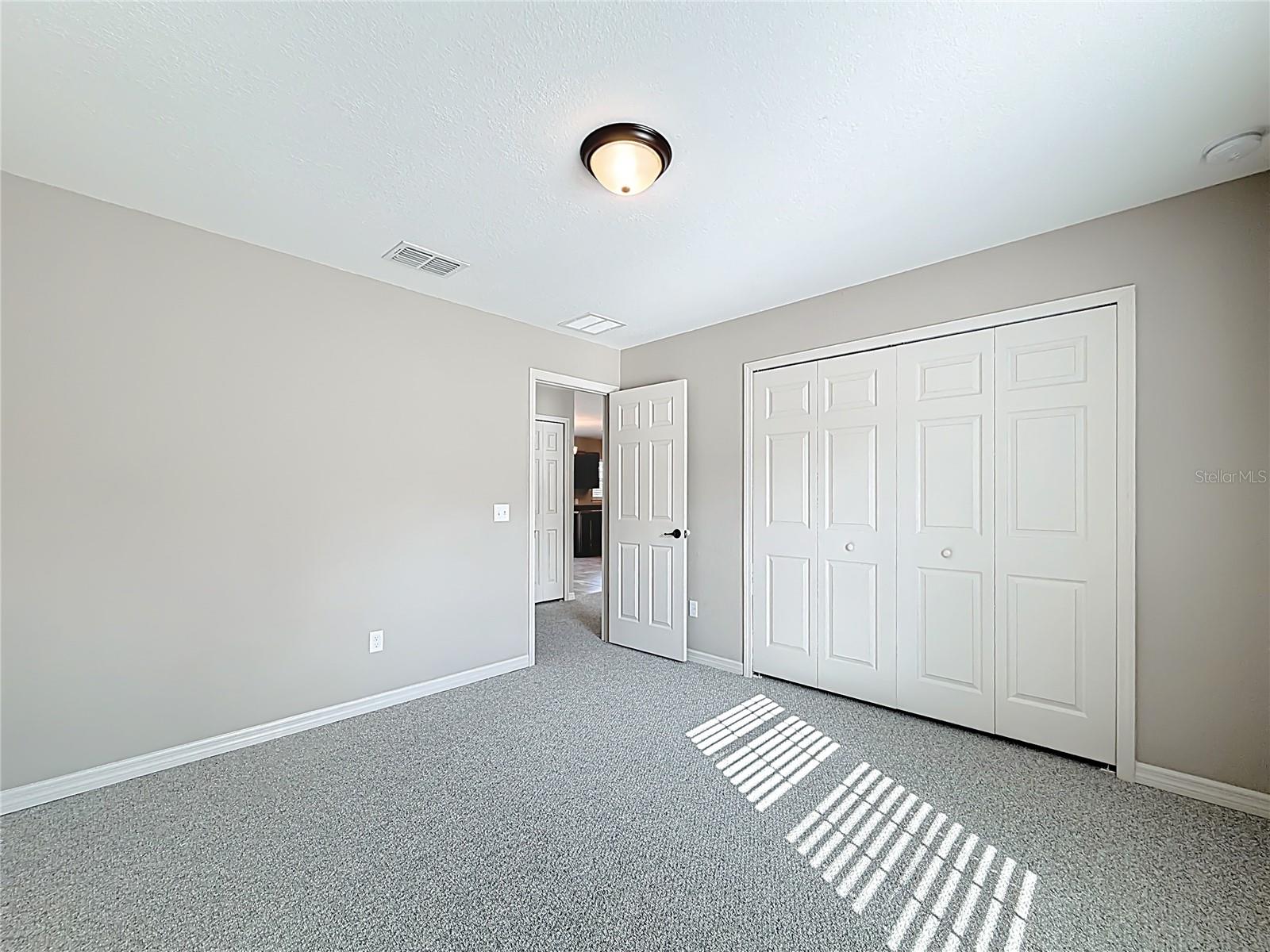 Image 19 of 29 For 17121 44th Circle