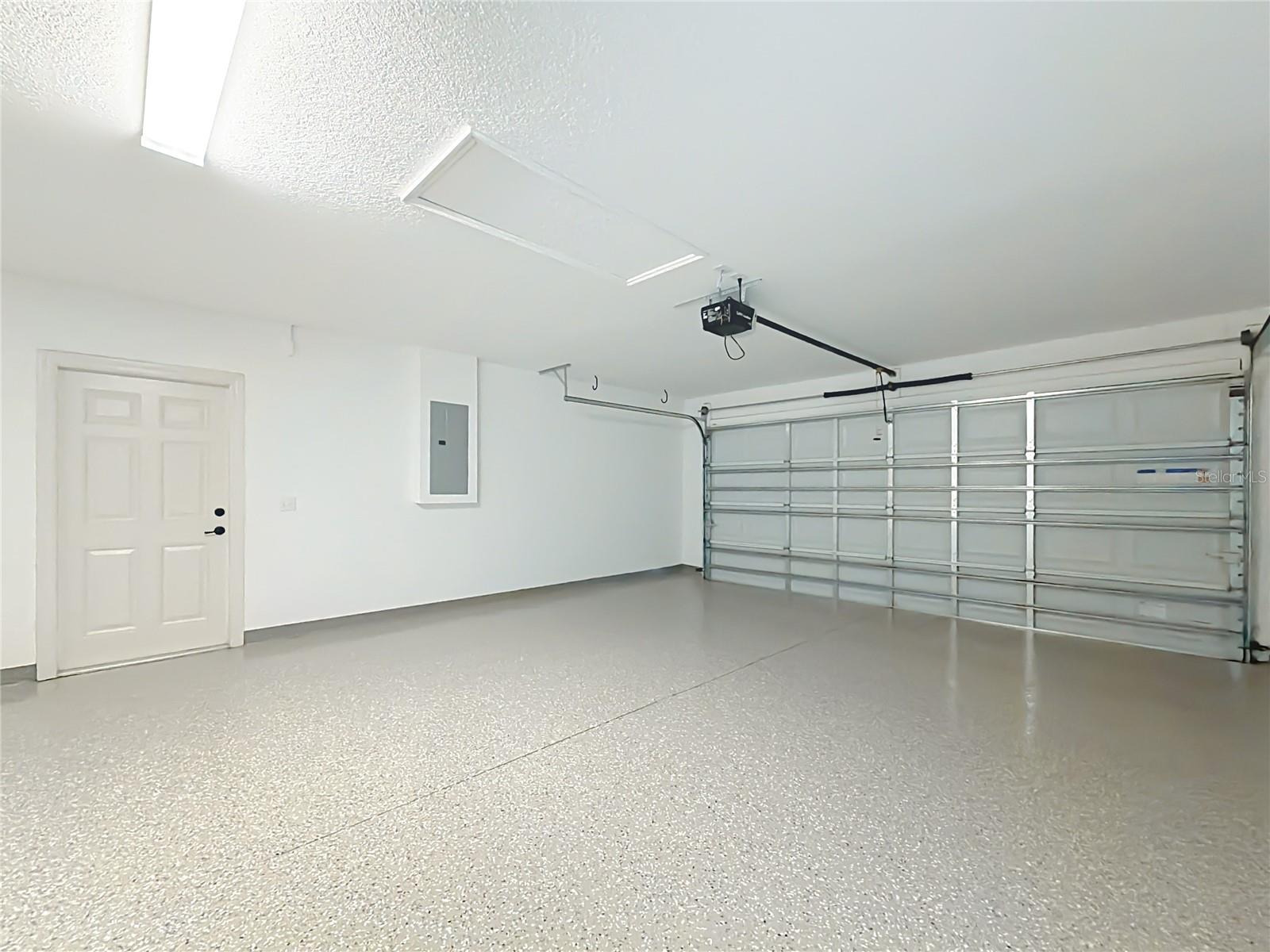 Image 23 of 29 For 17121 44th Circle