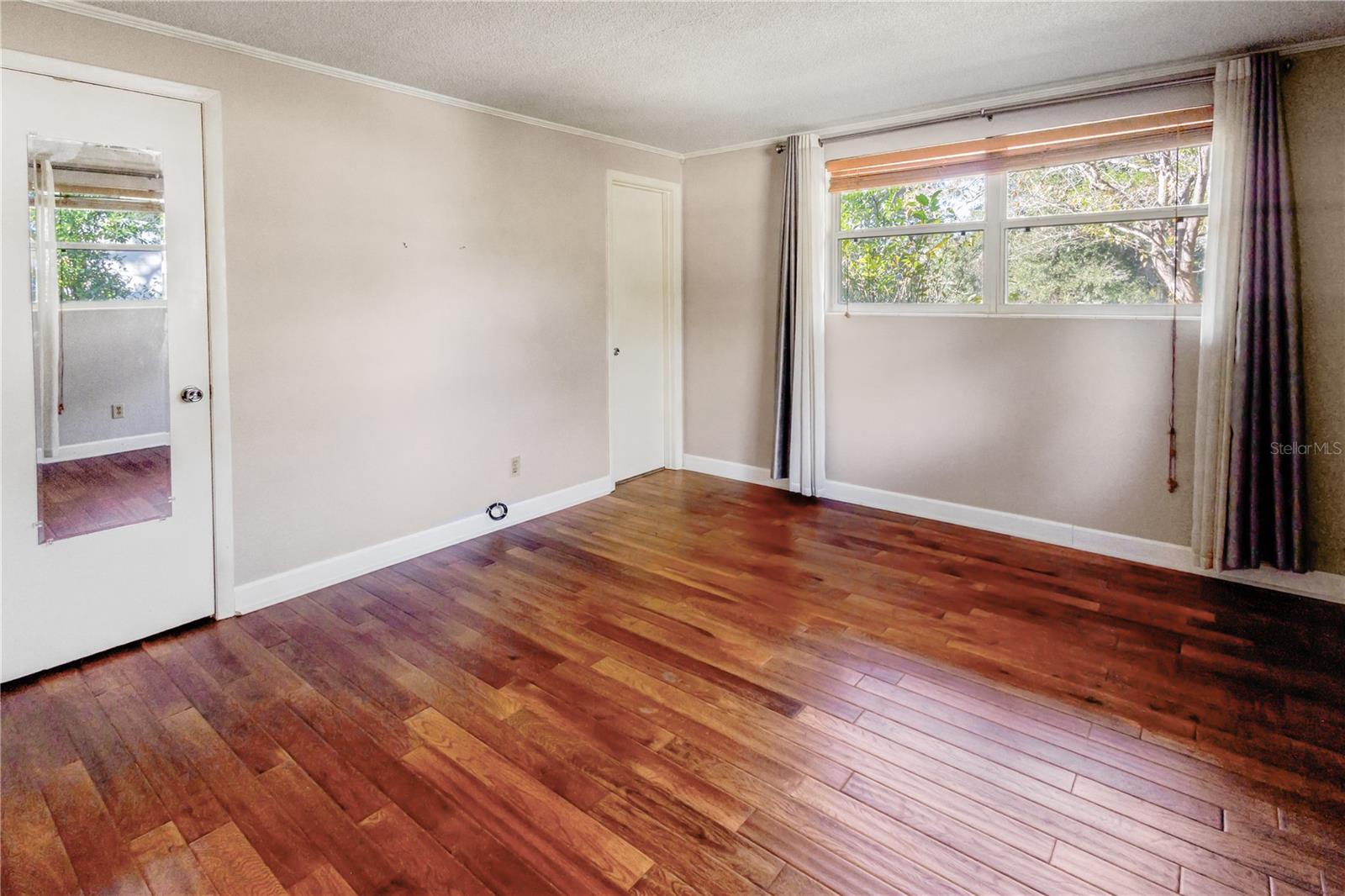 Image 16 of 39 For 630 Country Club Drive