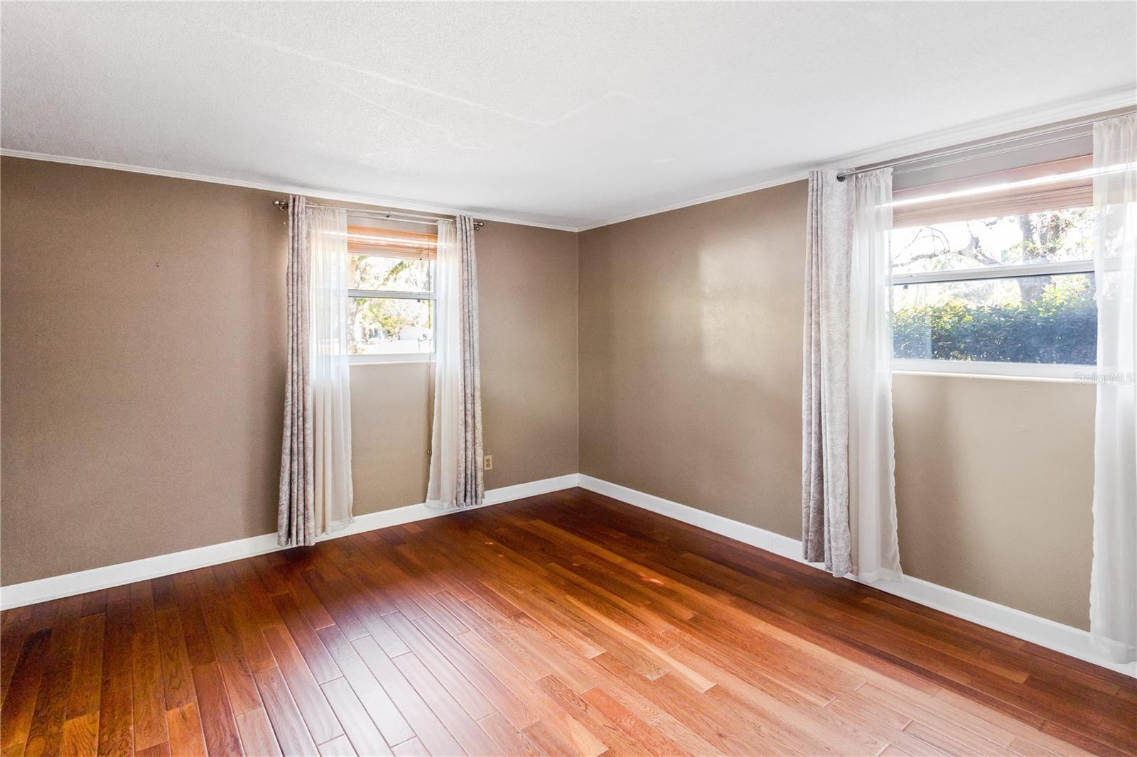 Image 19 of 39 For 630 Country Club Drive