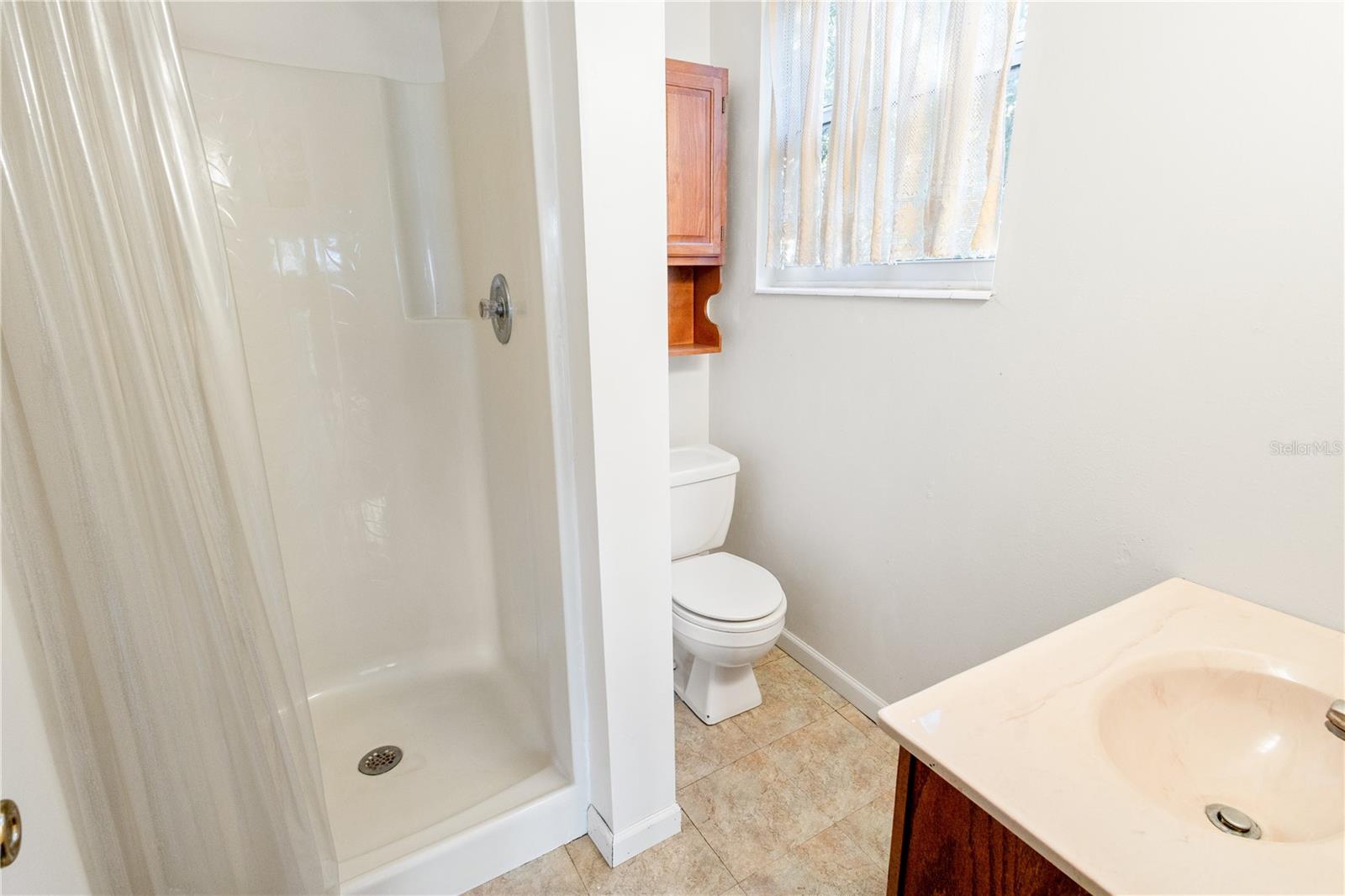 Image 29 of 39 For 630 Country Club Drive