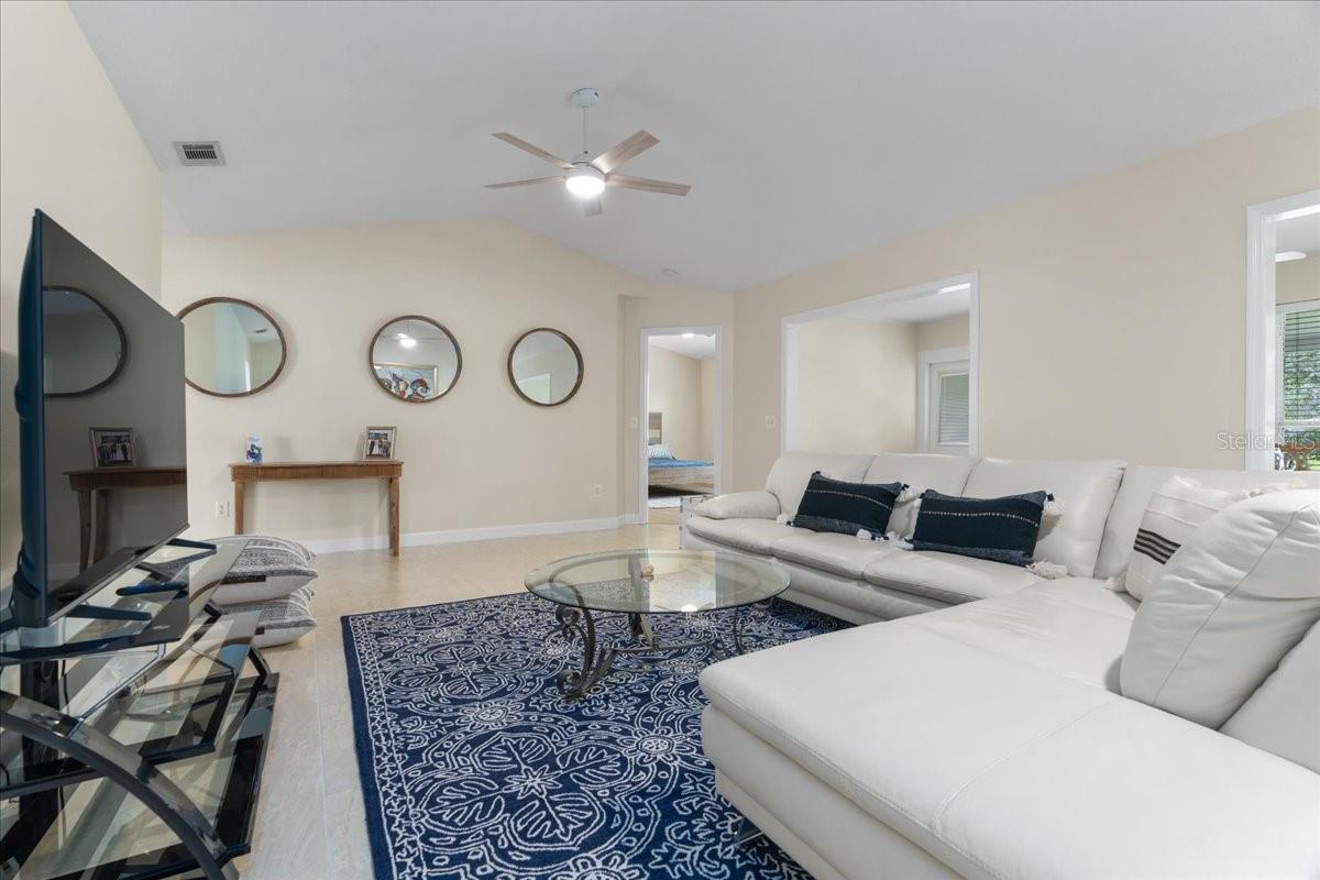 Image 11 of 74 For 8532 65th Court Road