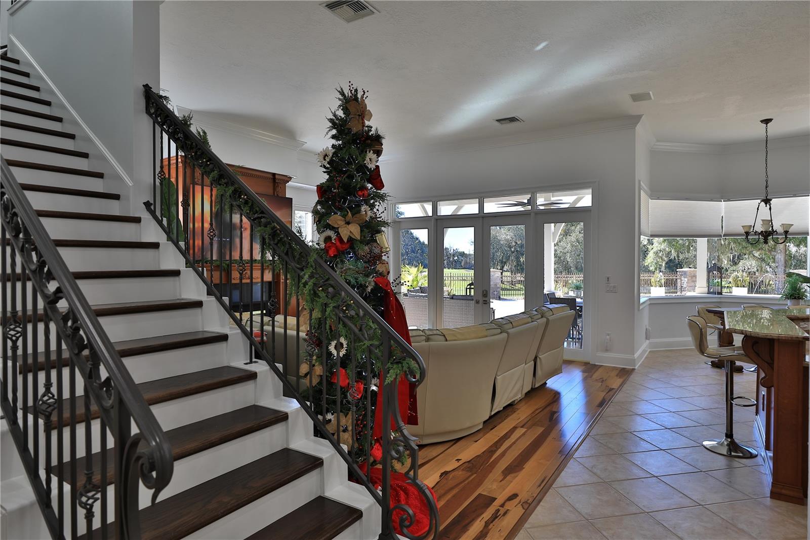 Image 20 of 48 For 7387 12th Circle