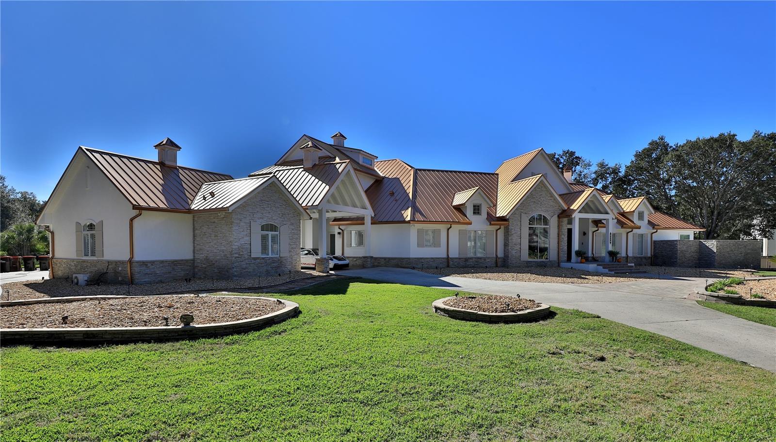 Image 3 of 48 For 7387 12th Circle