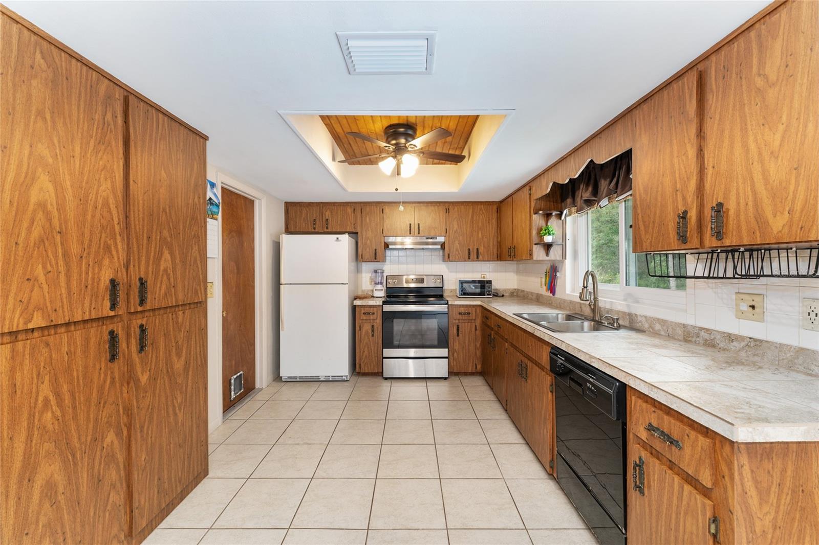 Image 34 of 76 For 8345 200th Court