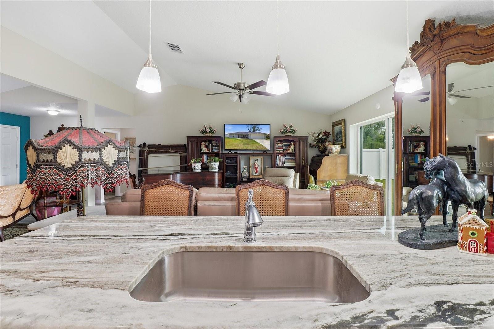 Image 19 of 44 For 17636 114th Street