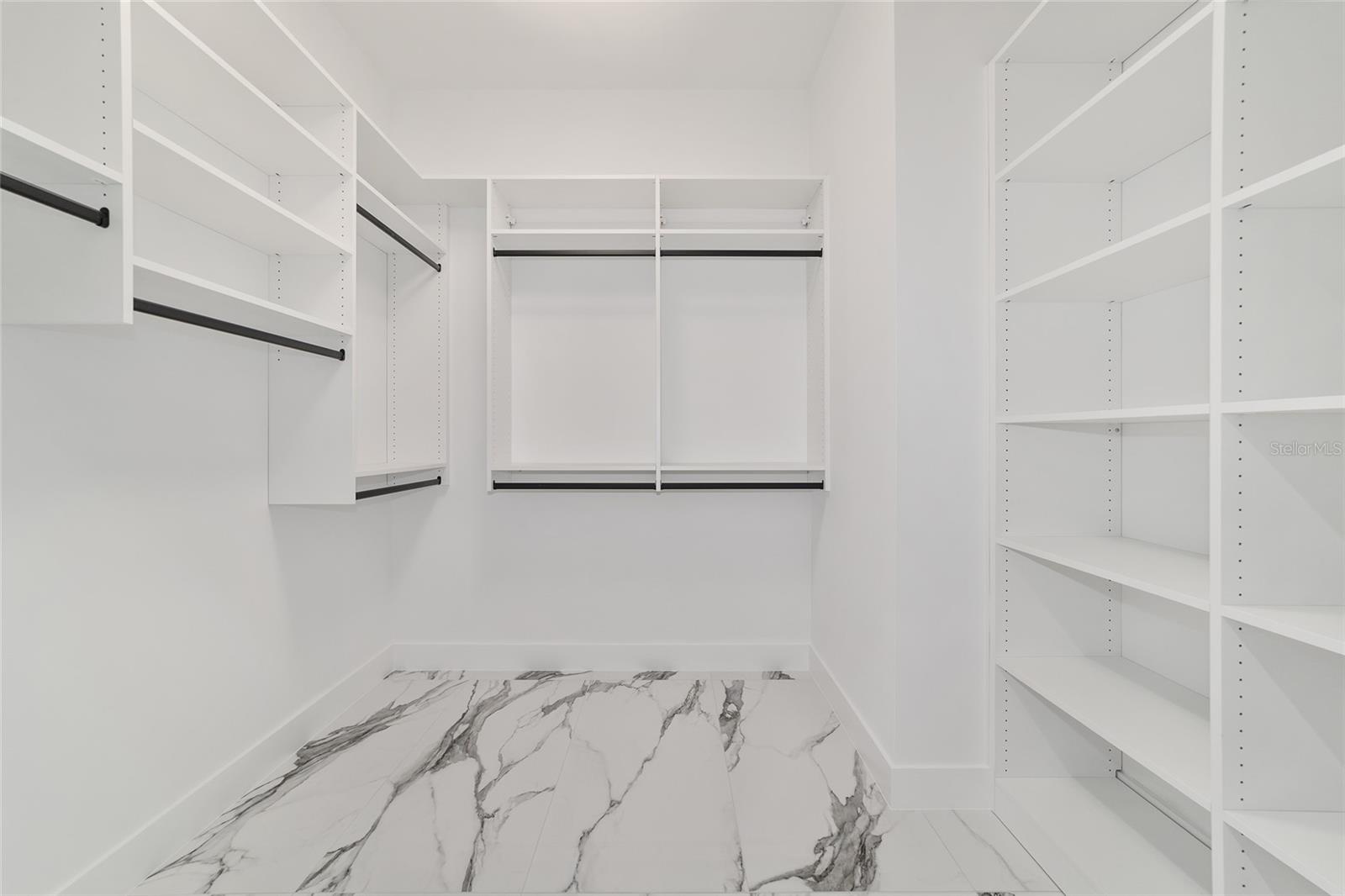 Listing photo id 23 for 5775 43rd Place