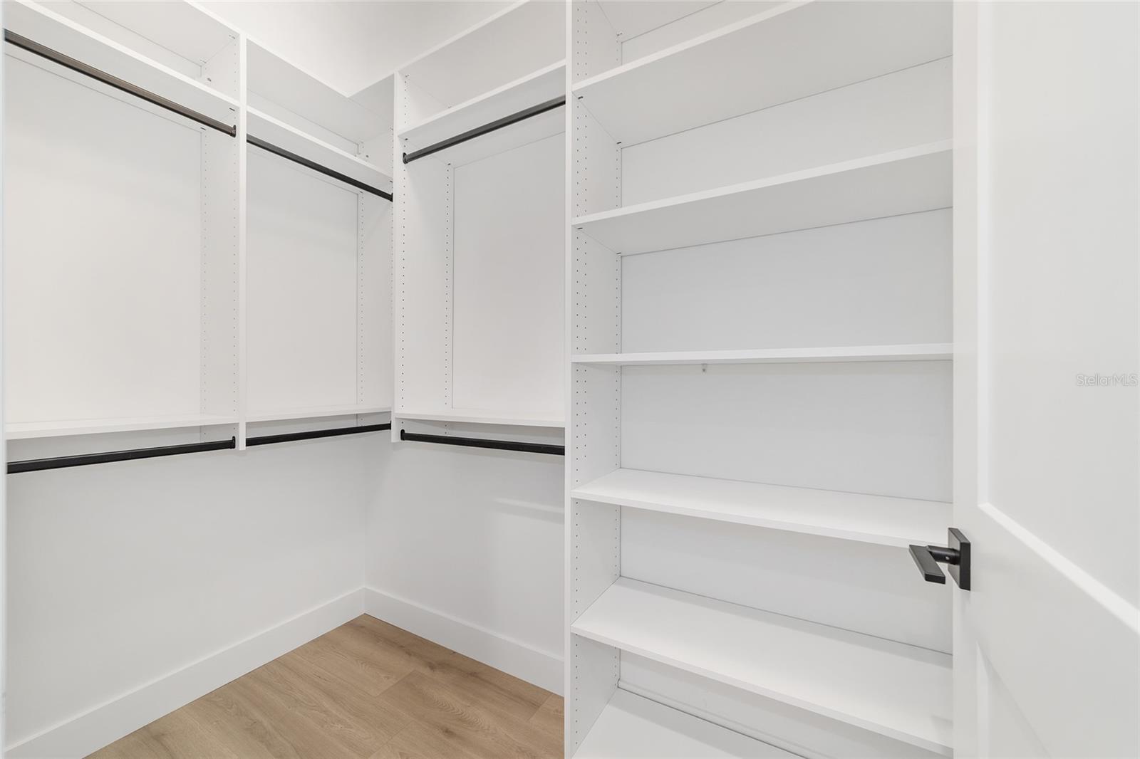 Listing photo id 24 for 5775 43rd Place