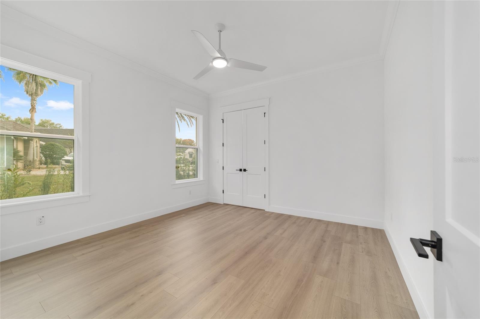 Listing photo id 33 for 5775 43rd Place