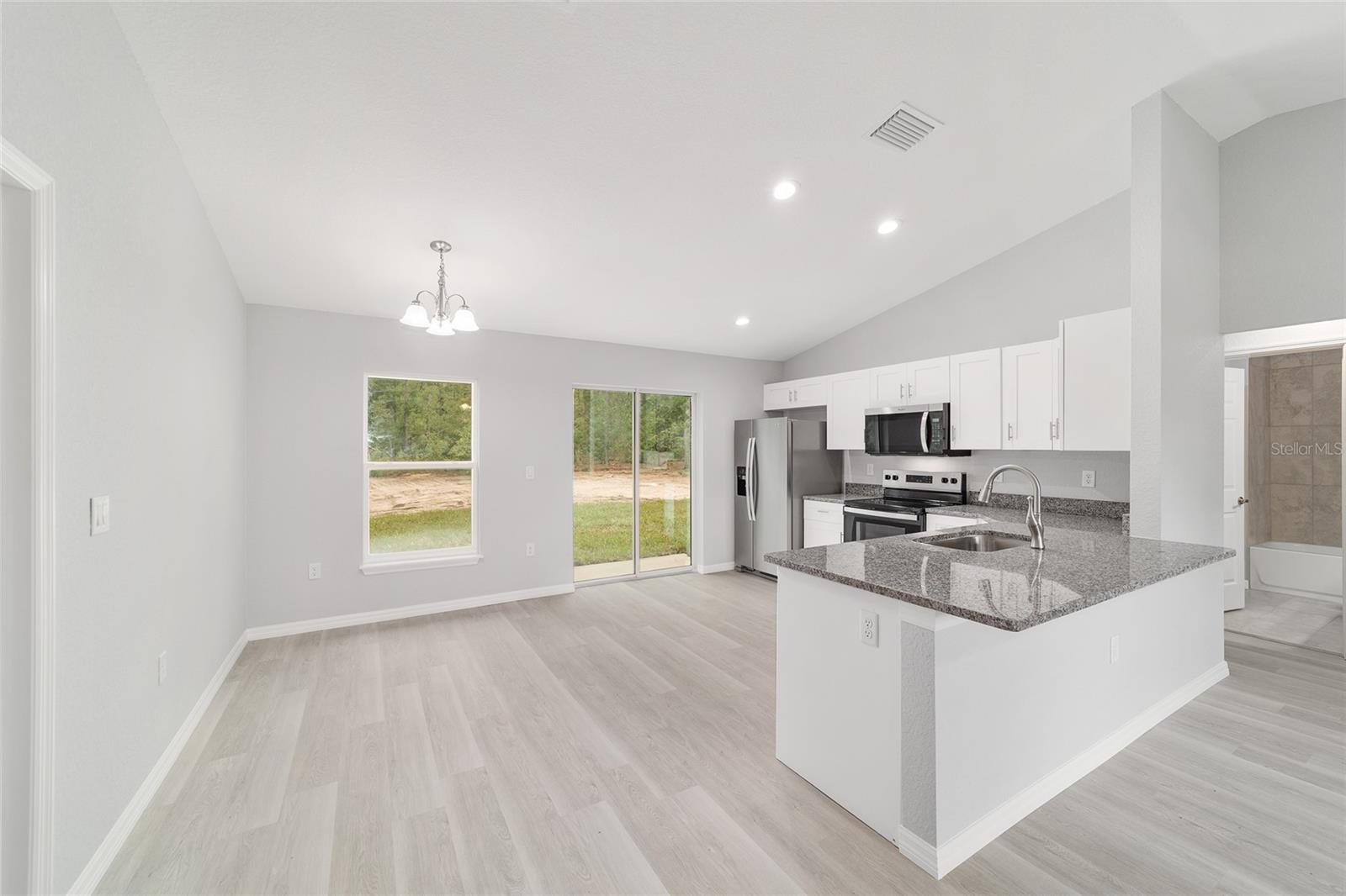 Image 20 of 44 For 20926 Robin Drive