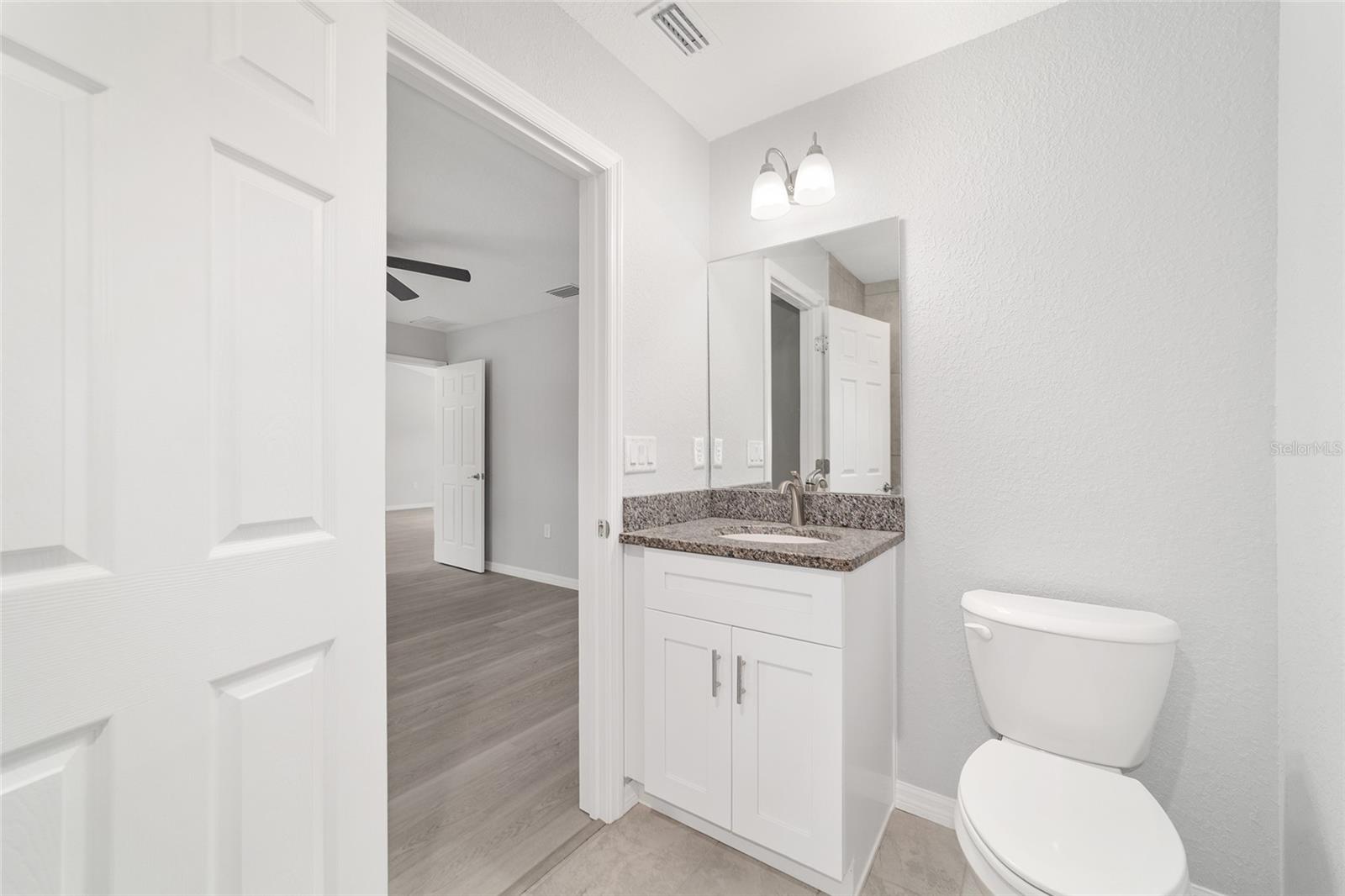 Image 31 of 44 For 20926 Robin Drive