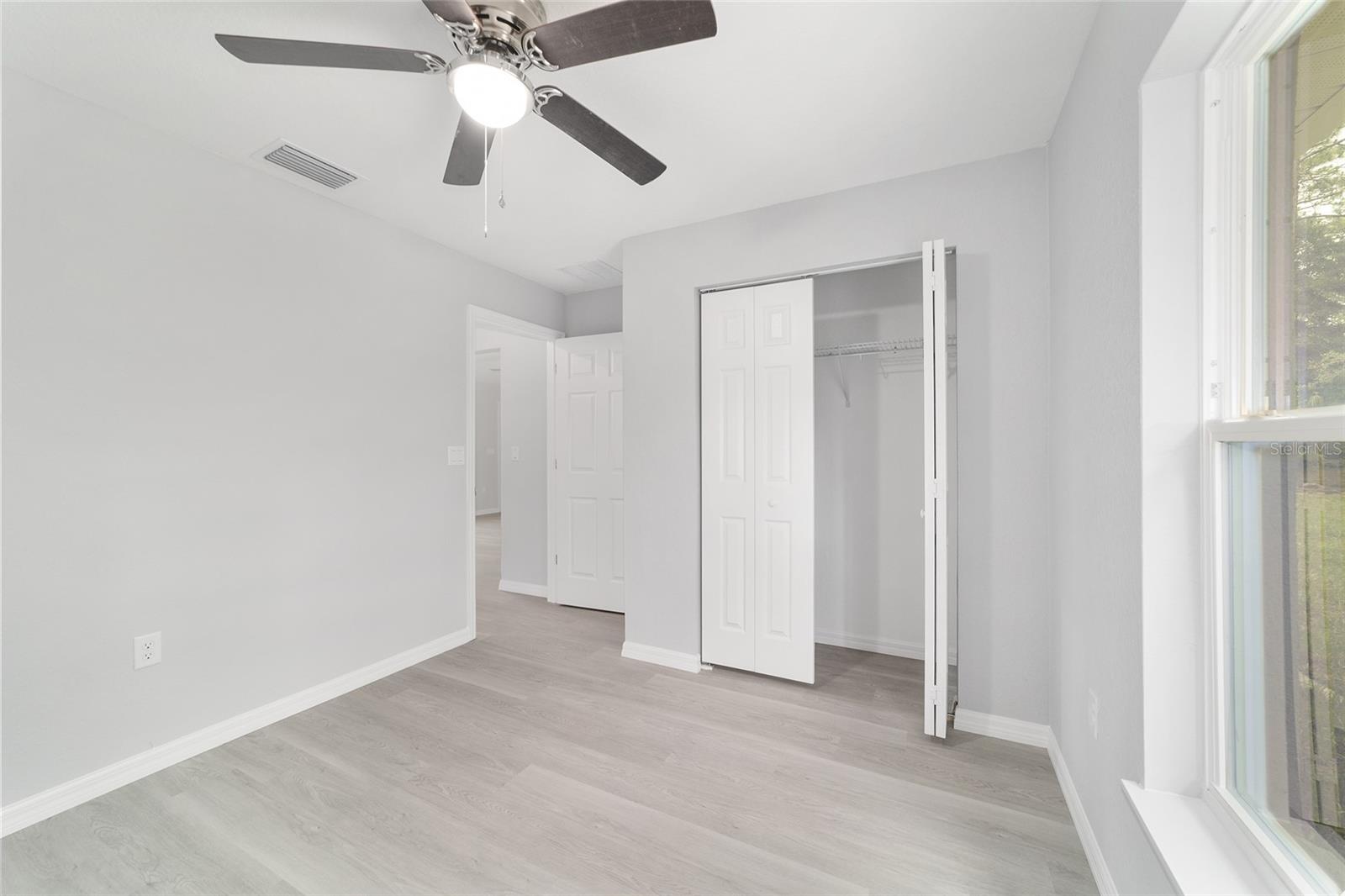 Image 42 of 44 For 20926 Robin Drive