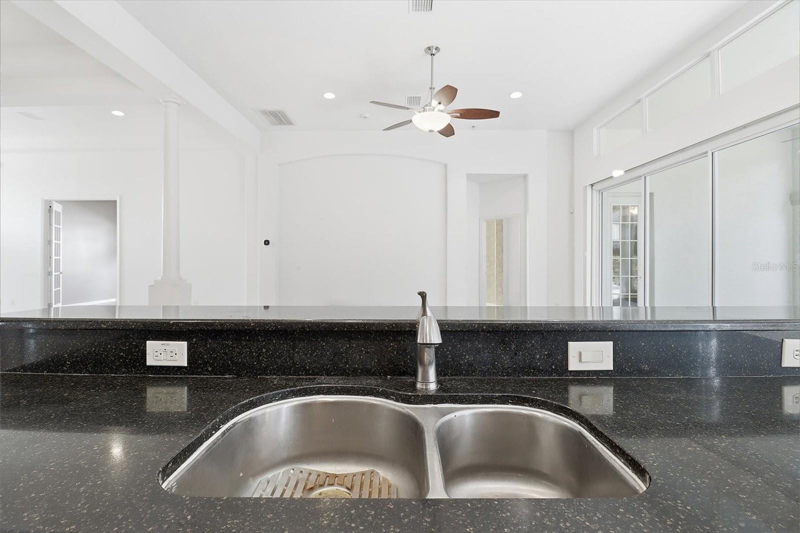 Image 23 of 56 For 1683 Shadowview Path