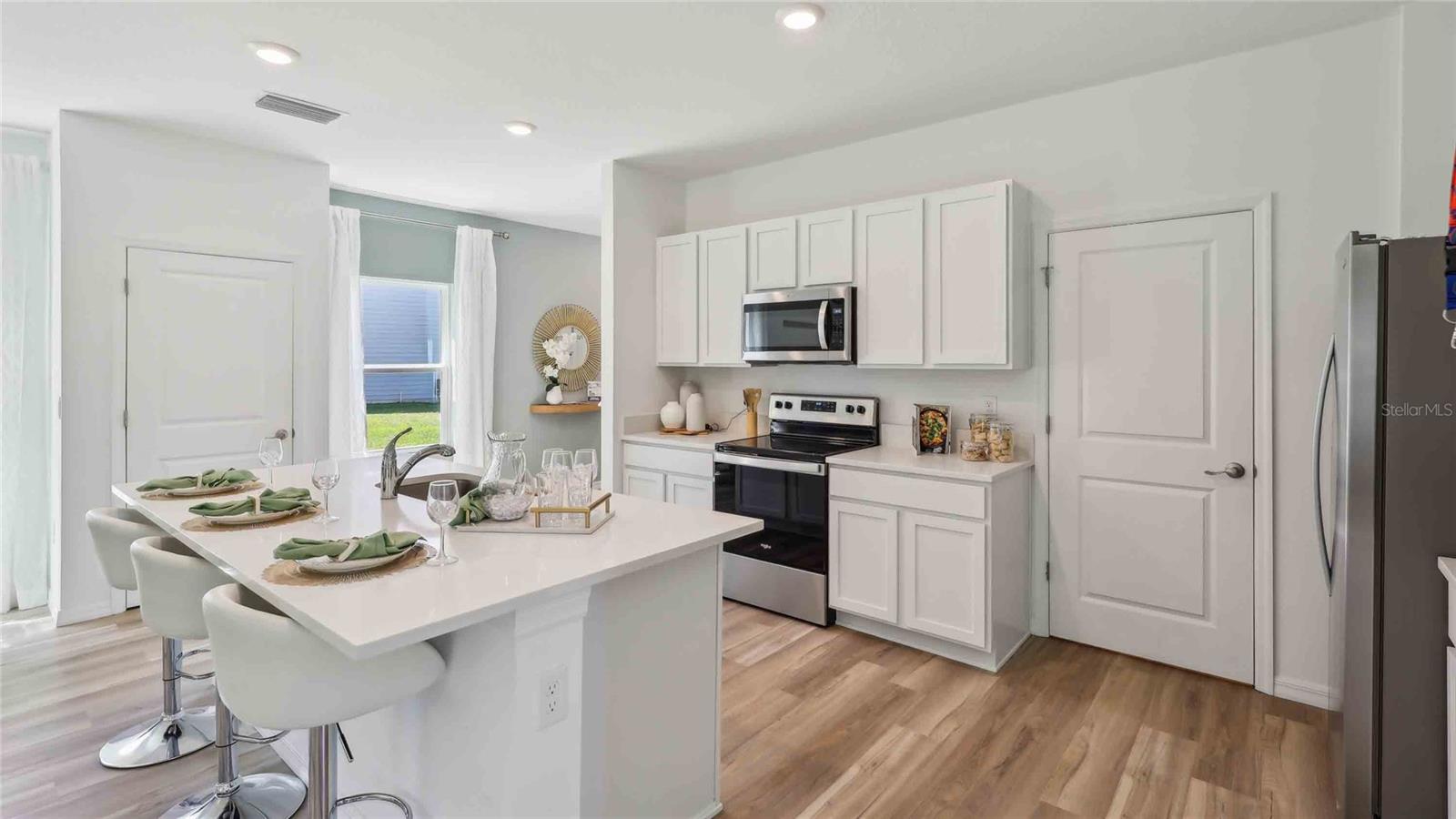 Image 5 of 25 For 10507 Tucker Road