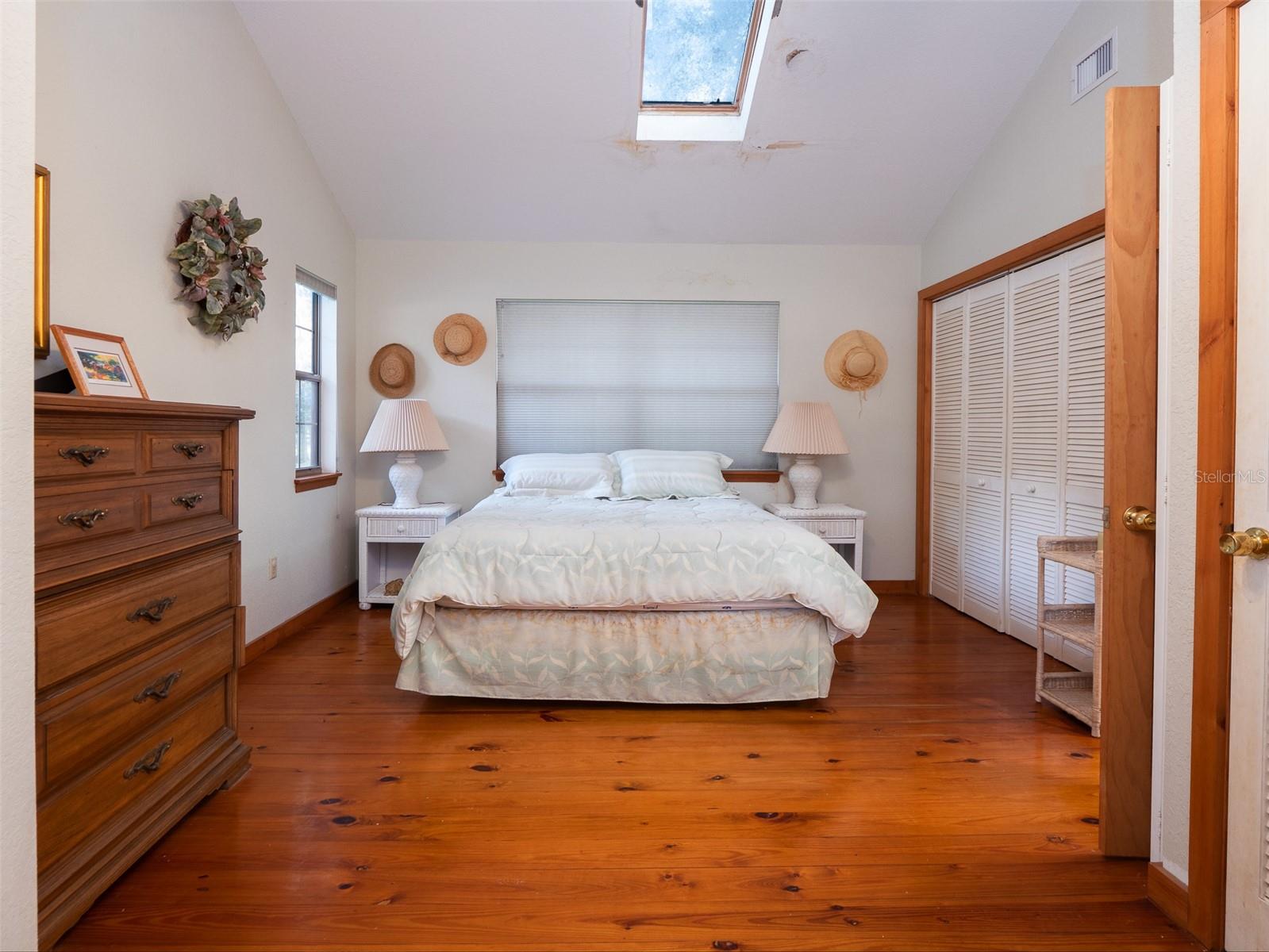 Image 13 of 31 For 4951 216th Avenue