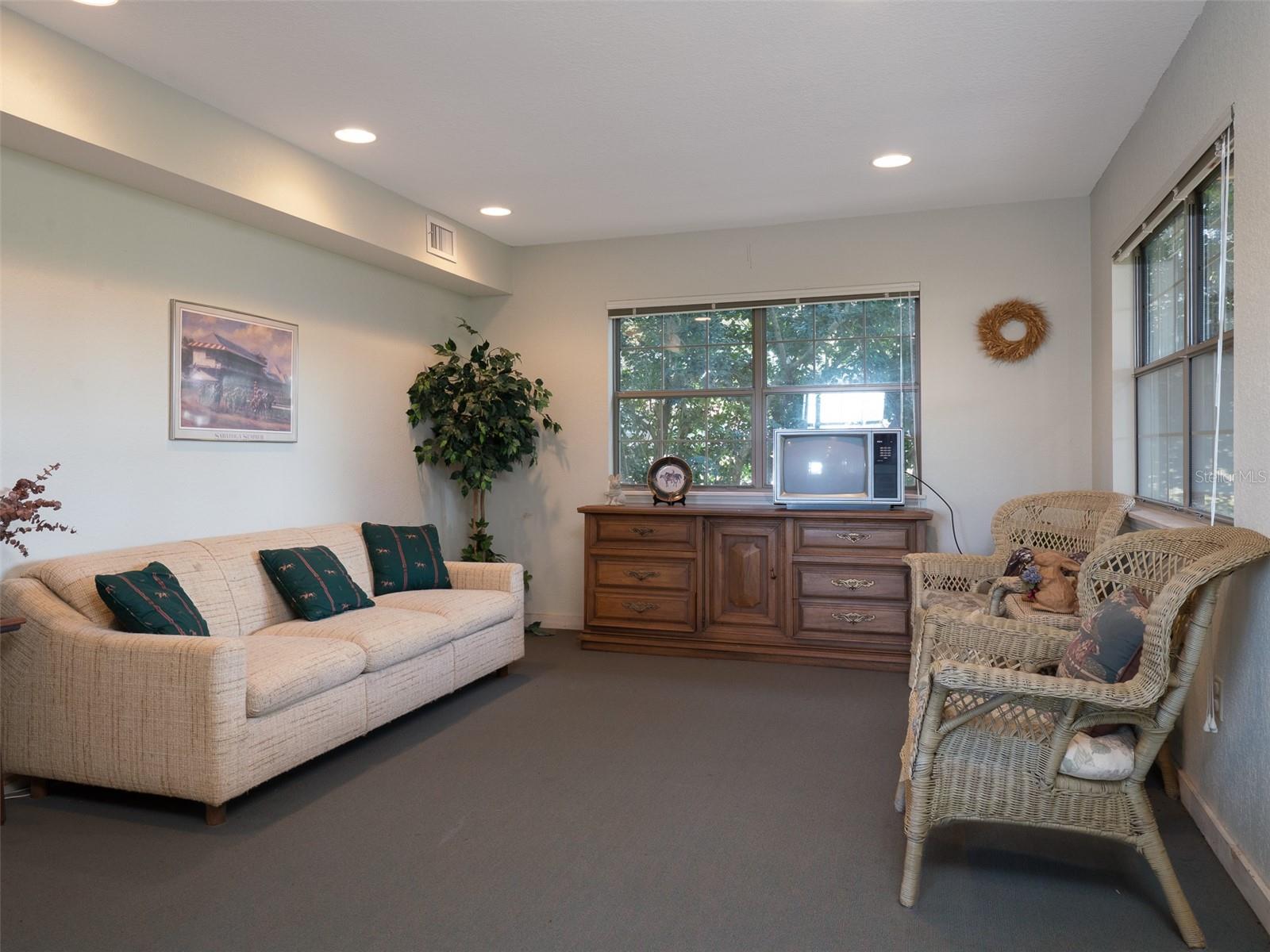 Image 9 of 31 For 4951 216th Avenue