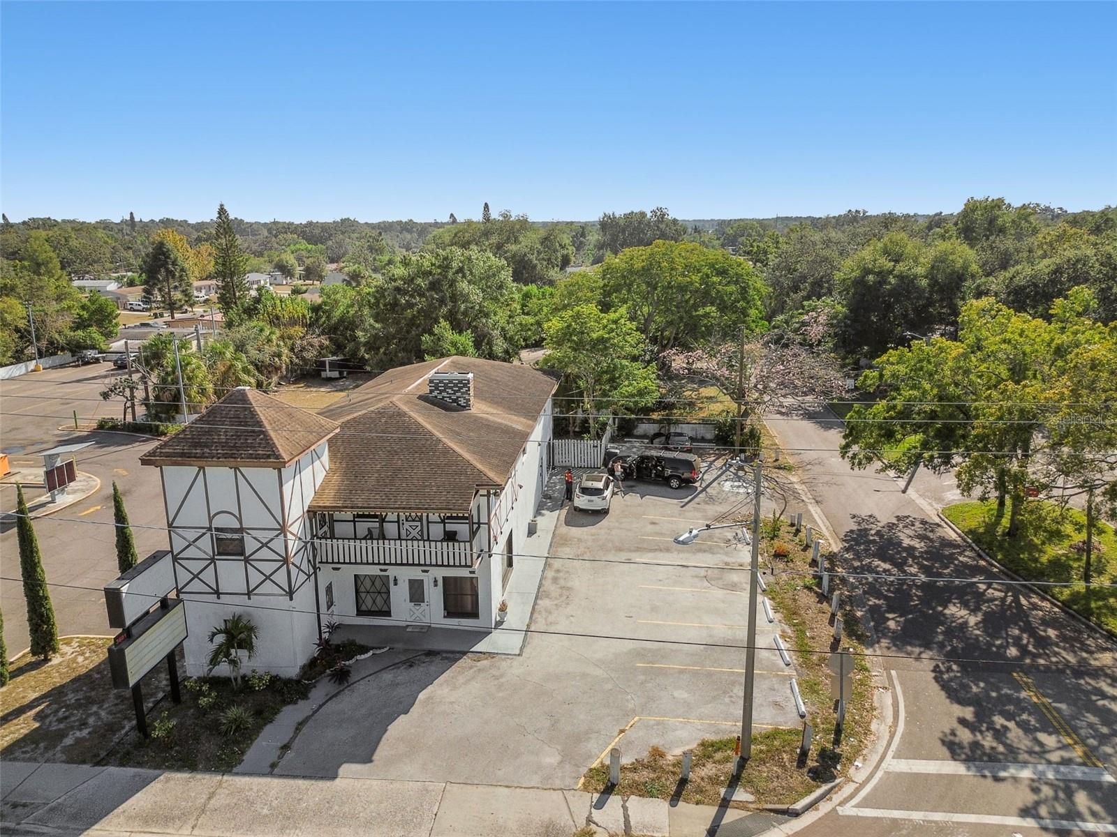 Image 12 of 34 For 3601 Busch Boulevard