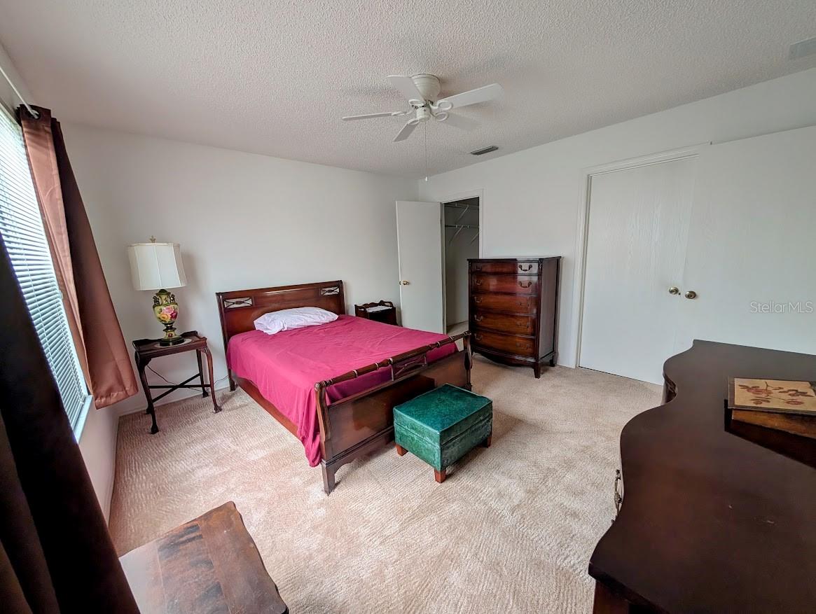 Image 16 of 18 For 2598 Hialeah Avenue