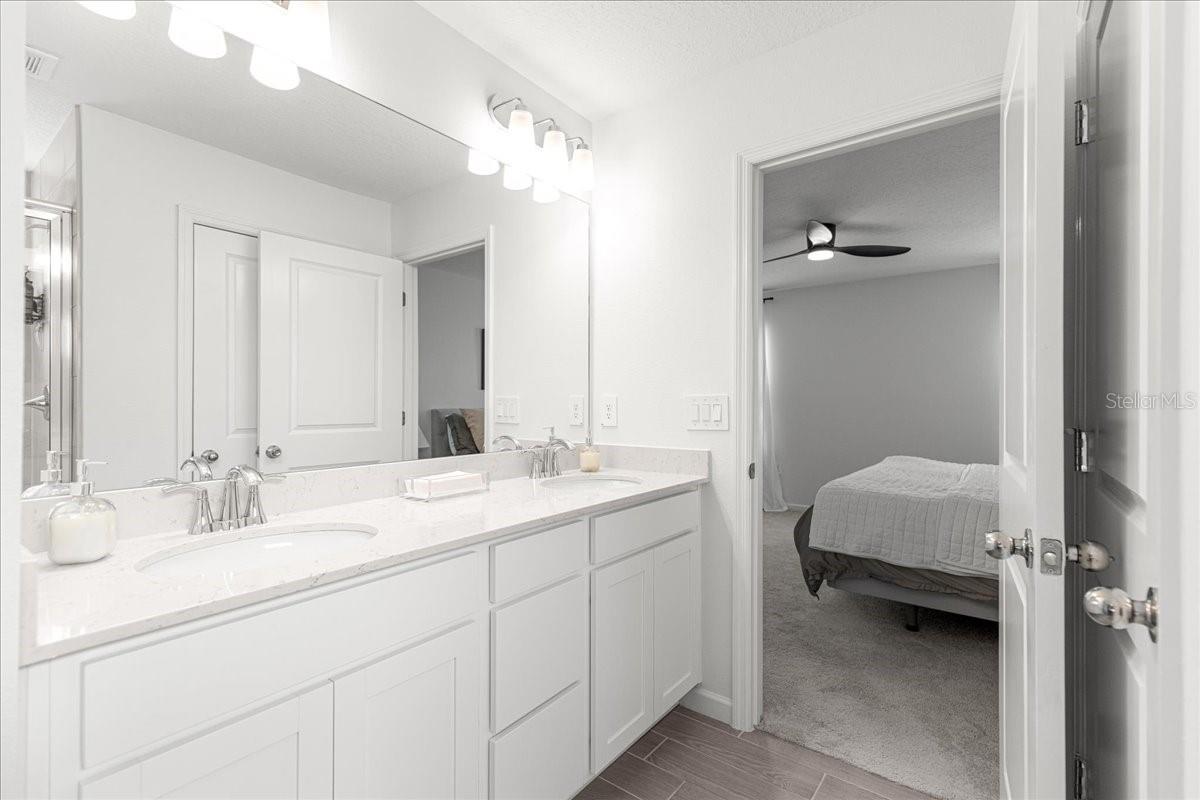 Image 27 of 70 For 3278 38th Lane