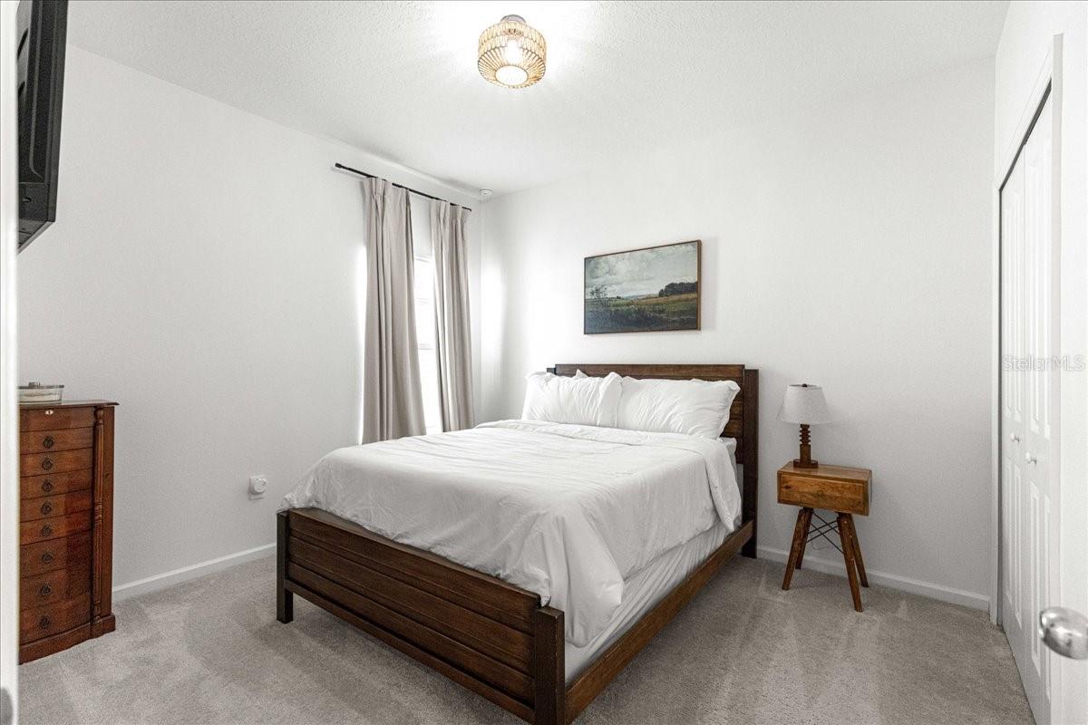 Image 31 of 70 For 3278 38th Lane