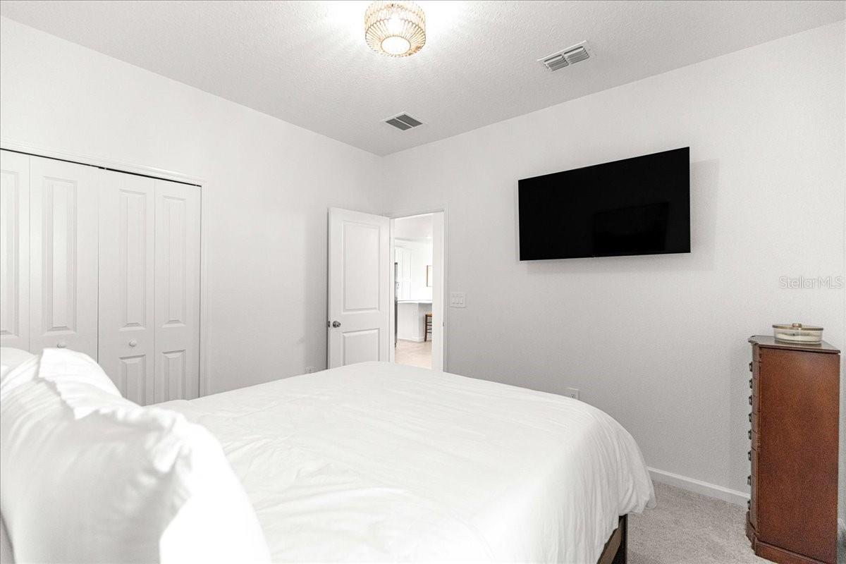 Image 32 of 70 For 3278 38th Lane