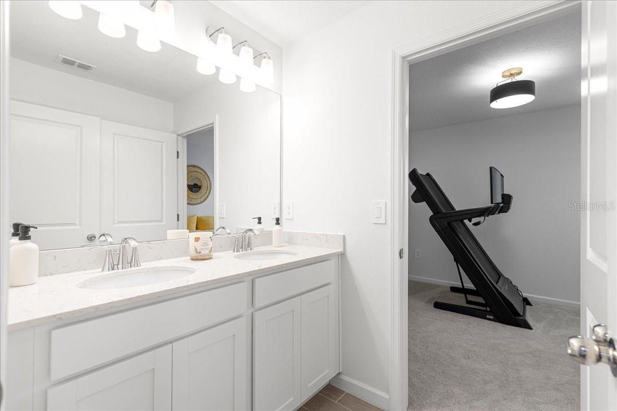 Image 41 of 70 For 3278 38th Lane