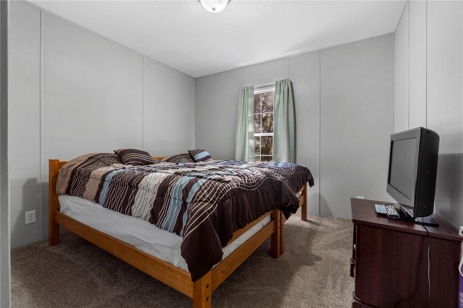 Image 23 of 36 For 5755 Highland Park Drive