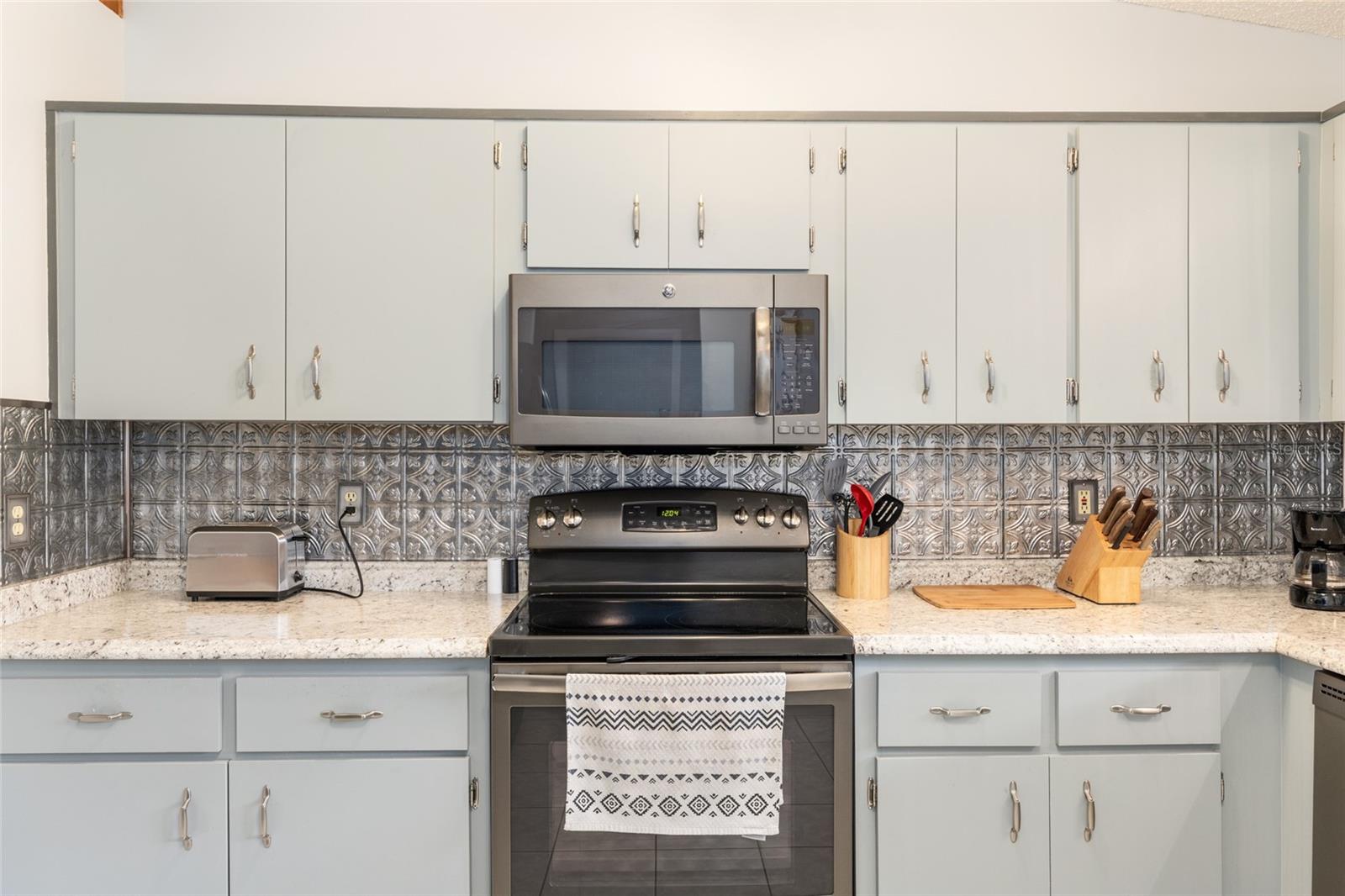 Image 19 of 44 For 9382 89th Court Road E