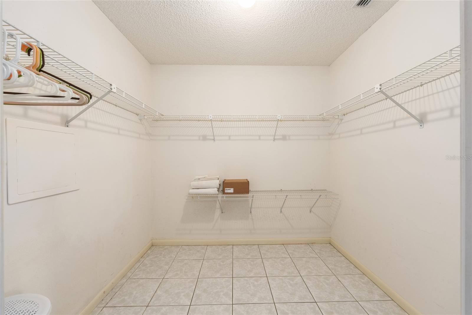 Image 32 of 44 For 9382 89th Court Road E