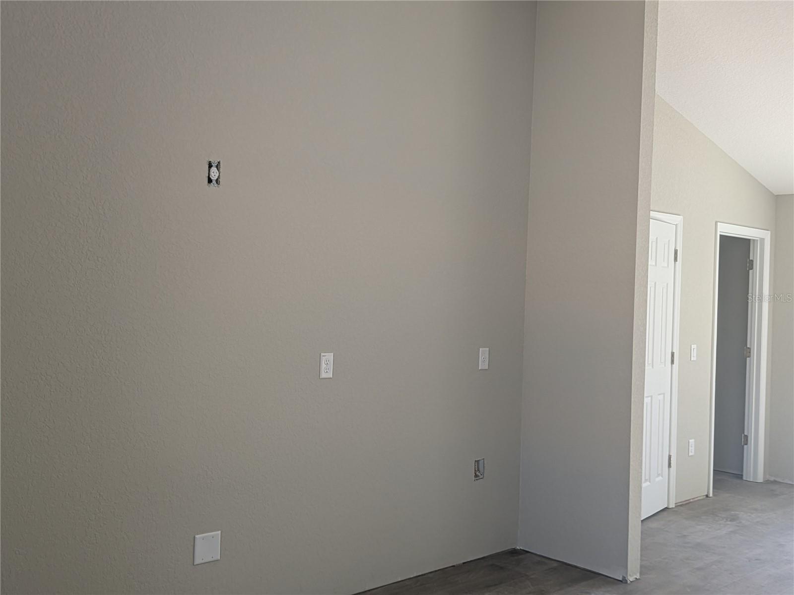 Image 5 of 8 For 23360 Tiger Lake Boulevard