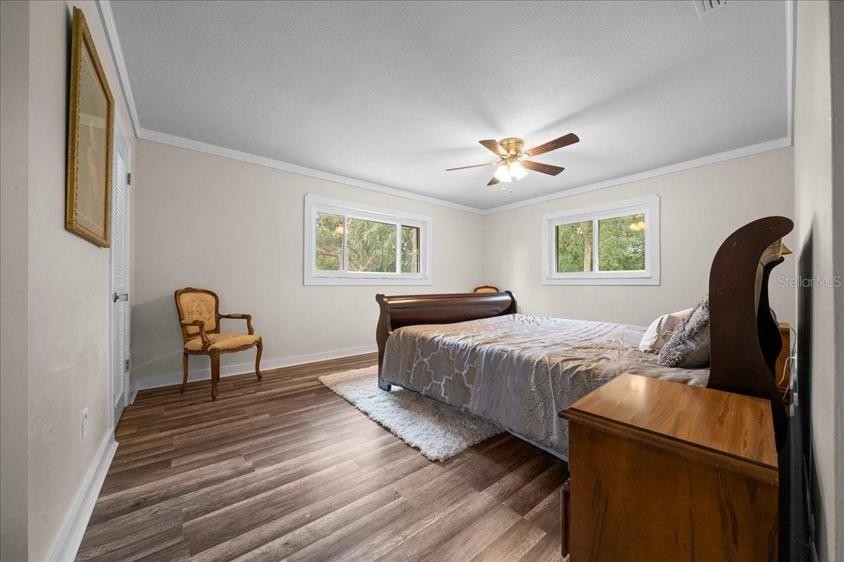 Image 15 of 51 For 7380 86th Lane