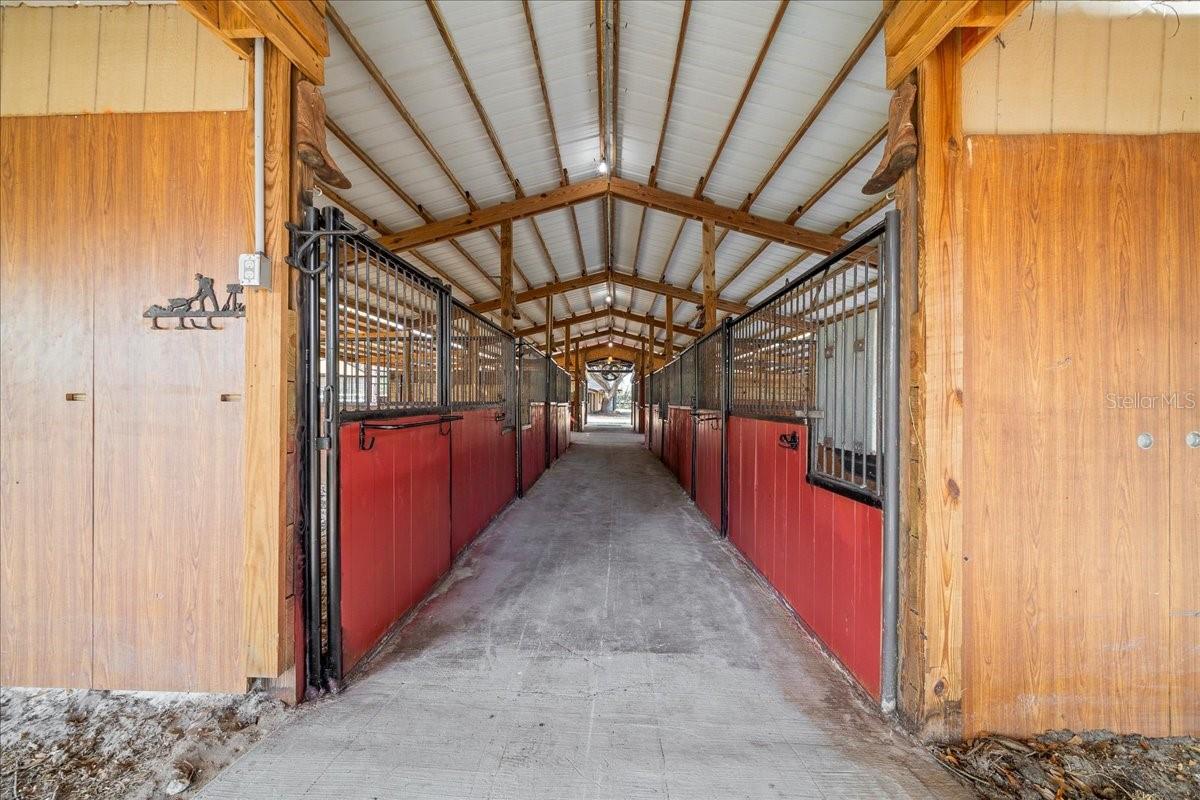 Image 35 of 51 For 7380 86th Lane