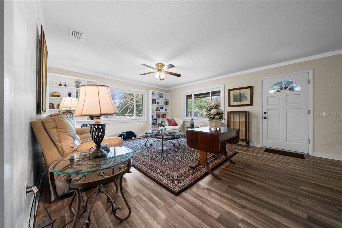 Image 6 of 51 For 7380 86th Lane