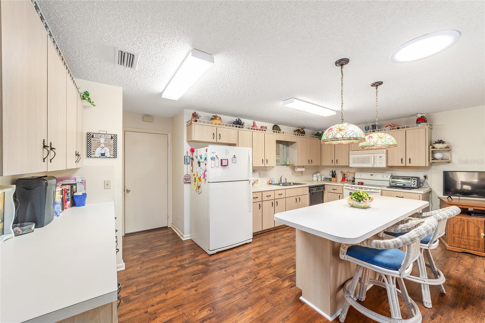 Image 26 of 36 For 8710 91st Street E