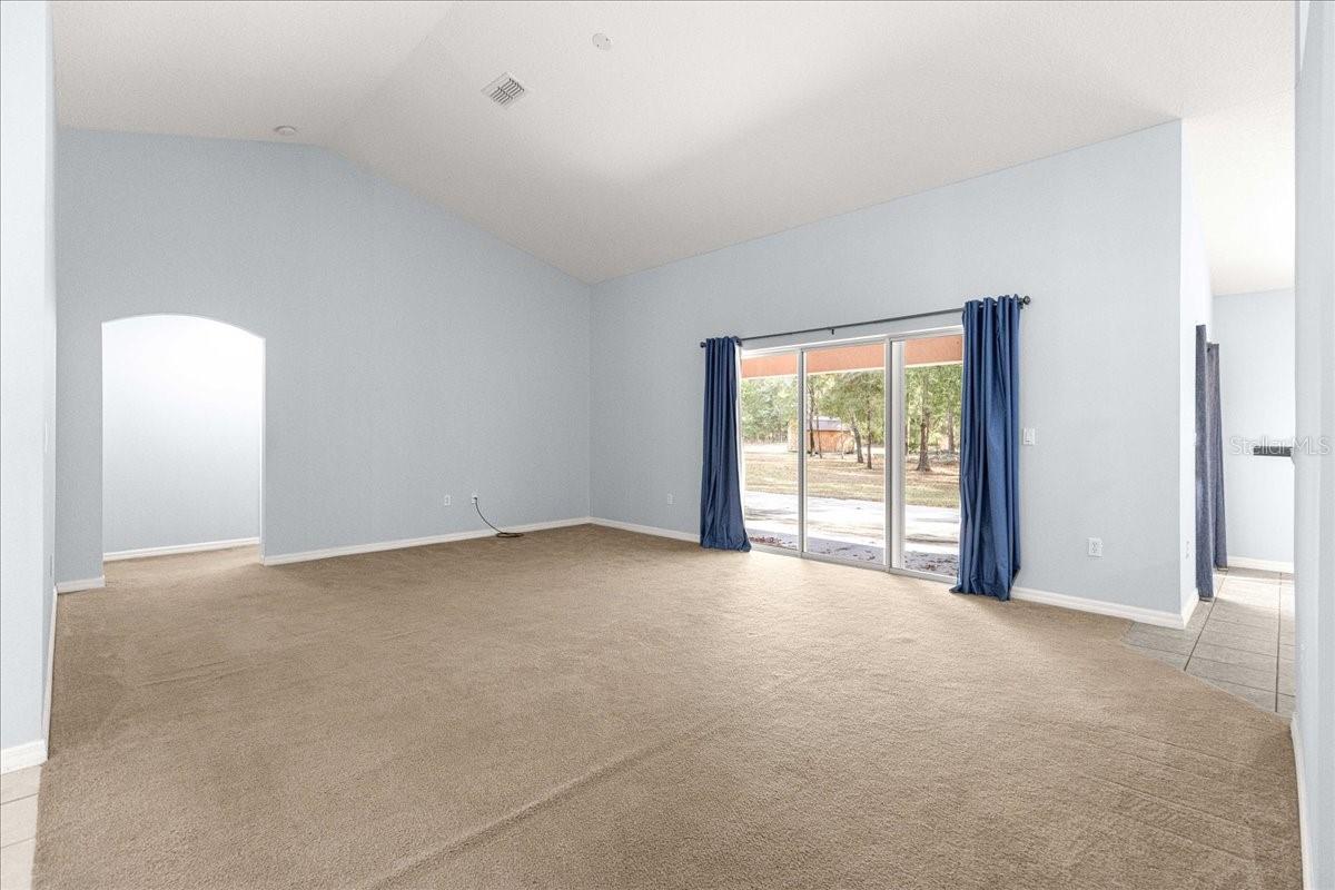 Image 20 of 62 For 21595 84th Loop