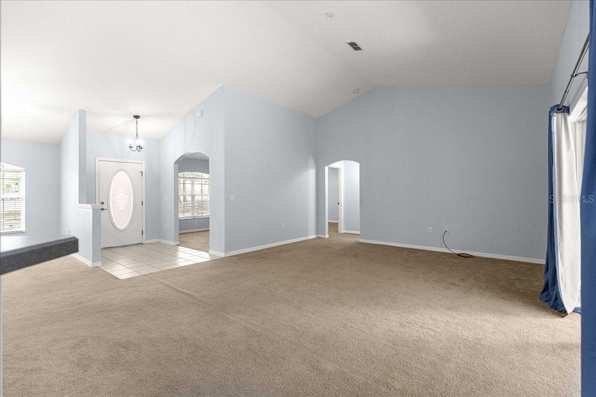 Image 22 of 62 For 21595 84th Loop