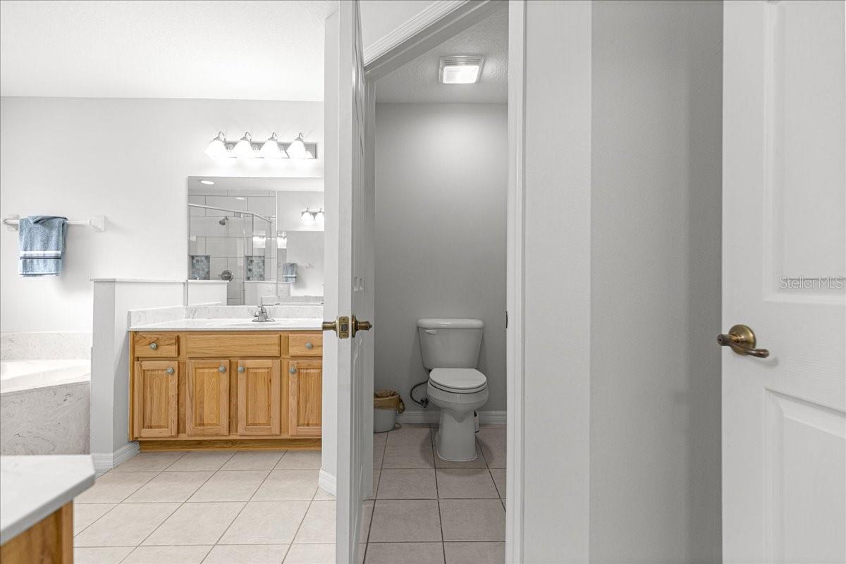 Image 37 of 62 For 21595 84th Loop