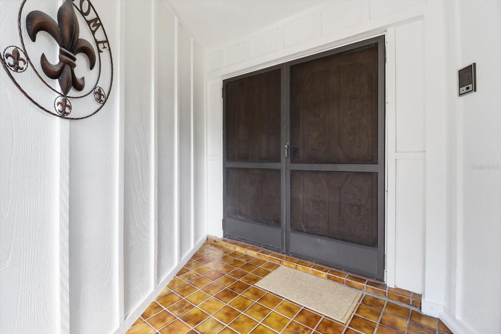 Image 12 of 79 For 11721 Riverhaven Drive