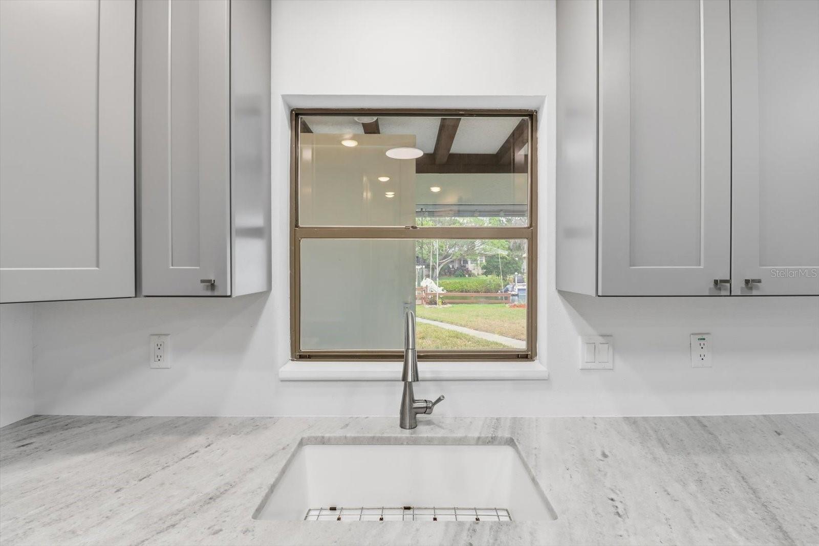 Image 26 of 79 For 11721 Riverhaven Drive