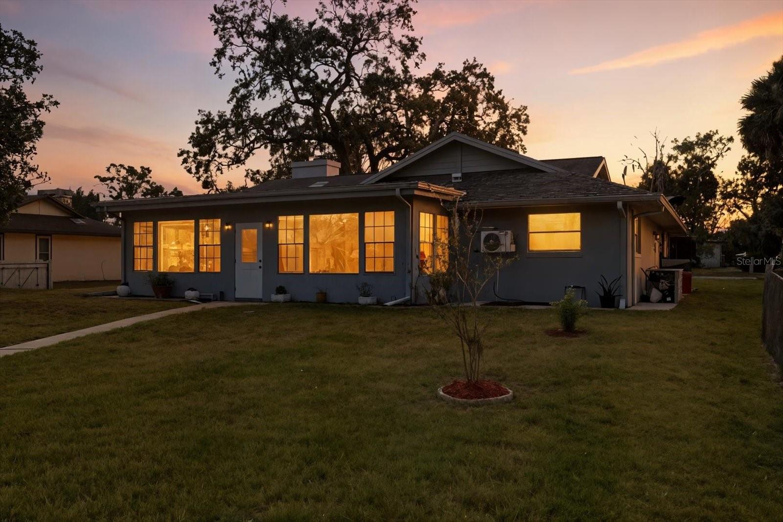 Image 3 of 79 For 11721 Riverhaven Drive