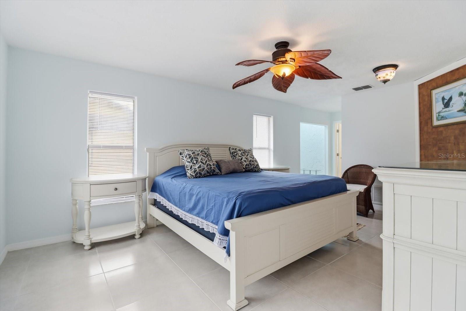 Image 37 of 79 For 11721 Riverhaven Drive