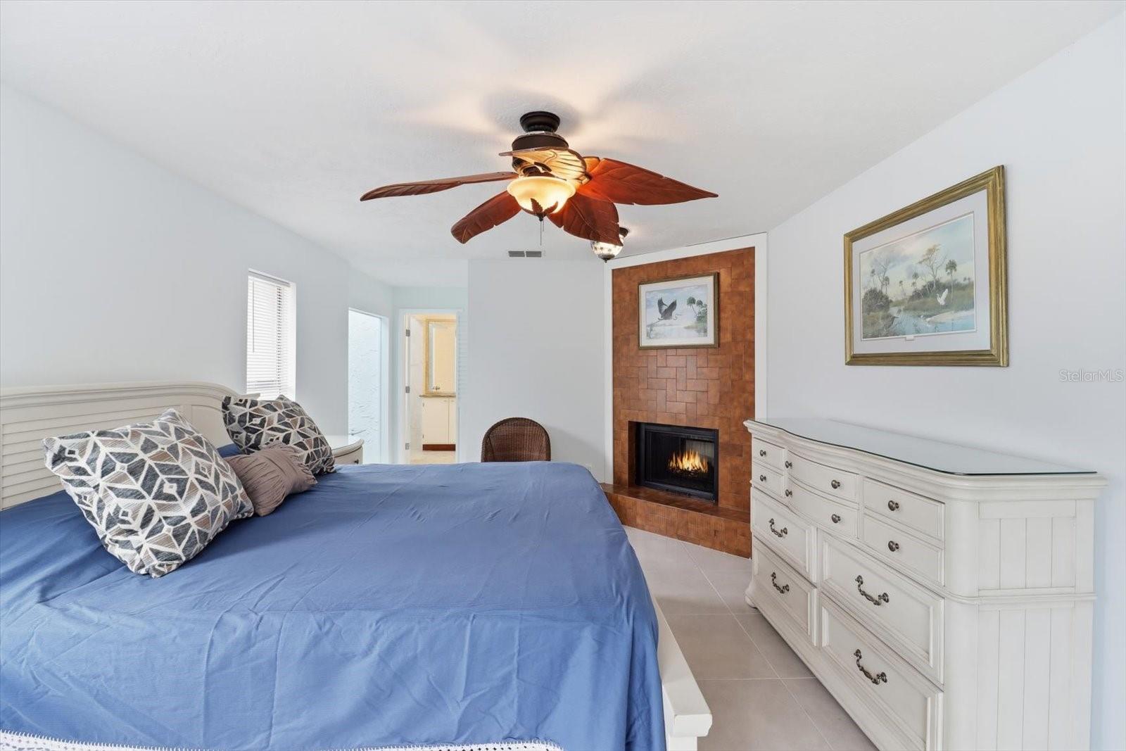 Image 38 of 79 For 11721 Riverhaven Drive